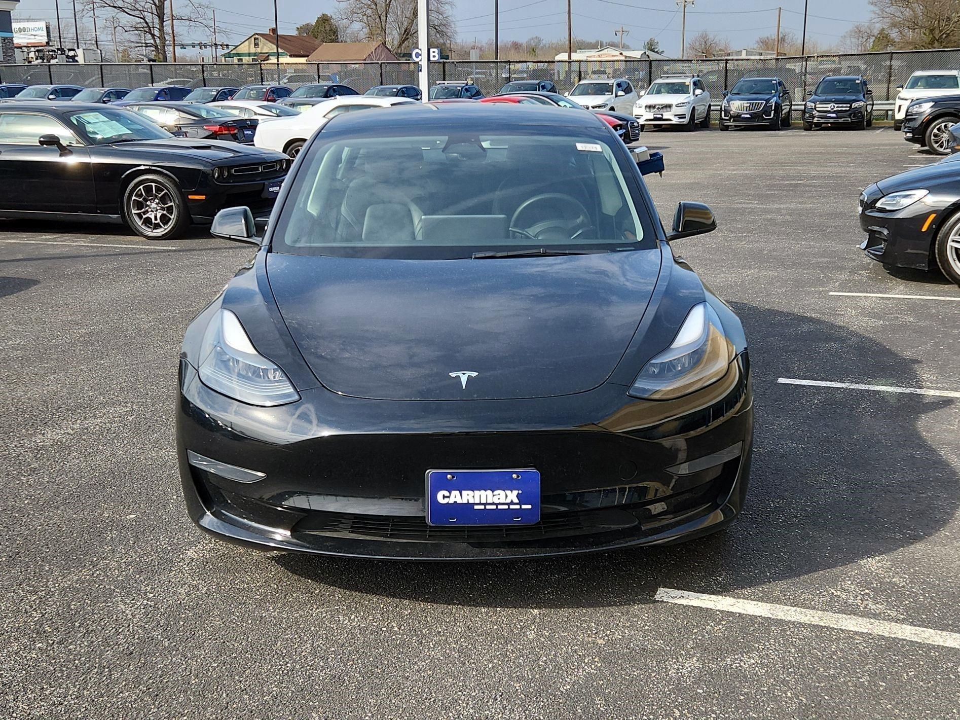 Thumbnail: 2023 Tesla Model 3 - 2