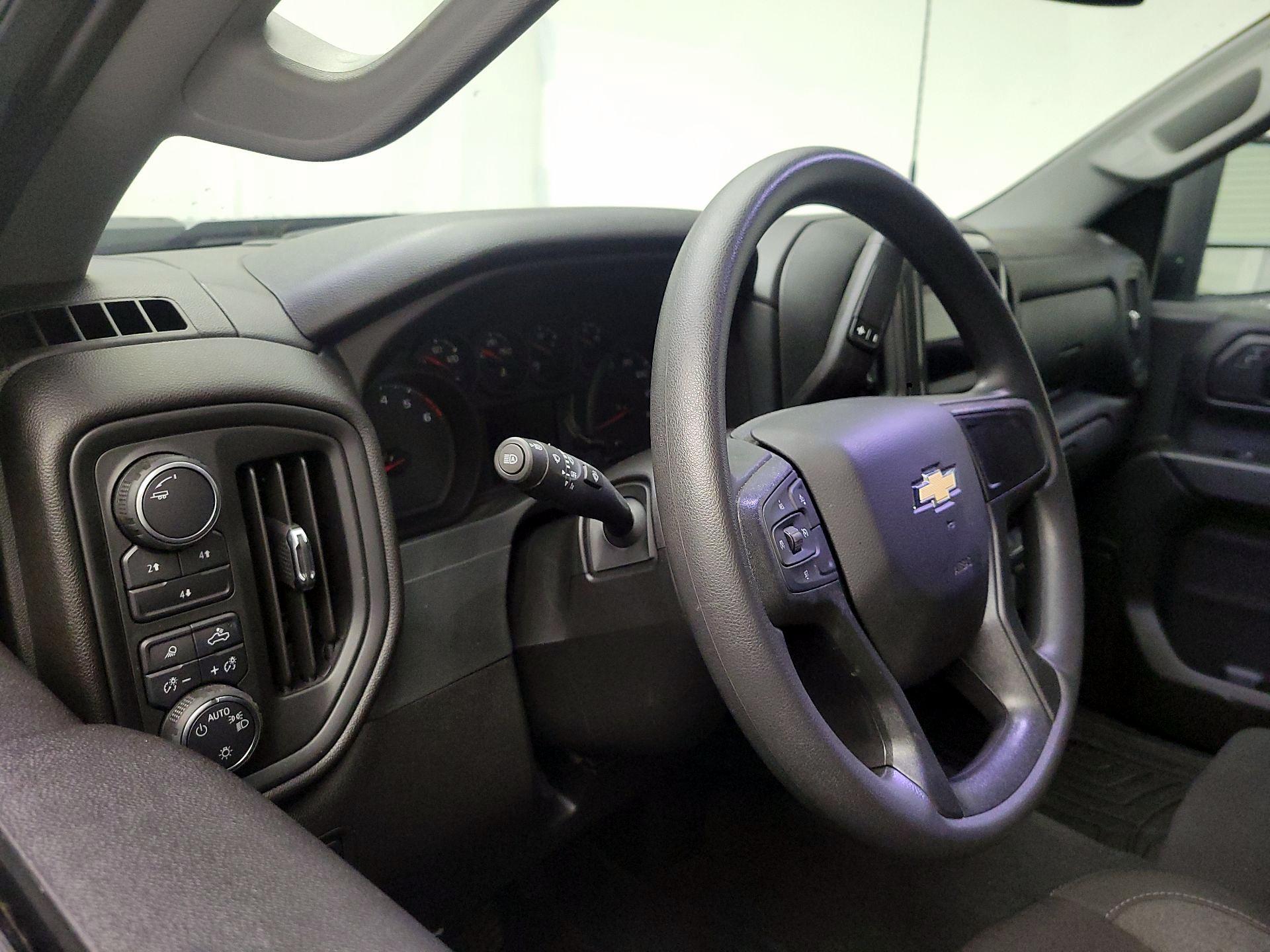 Thumbnail: 2025 Chevrolet Silverado 2500 - 8