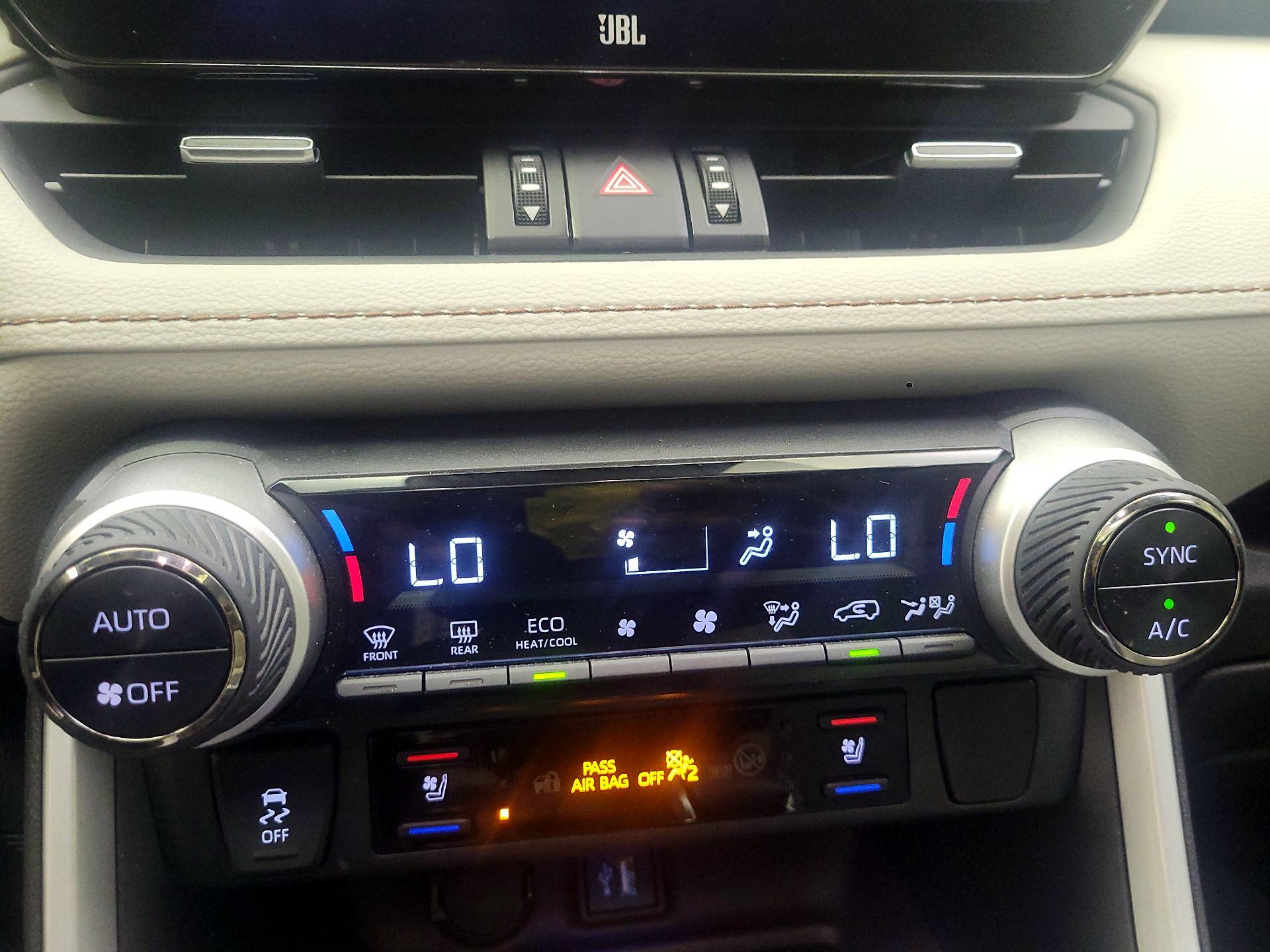 Thumbnail: 2024 Toyota RAV4 - 14