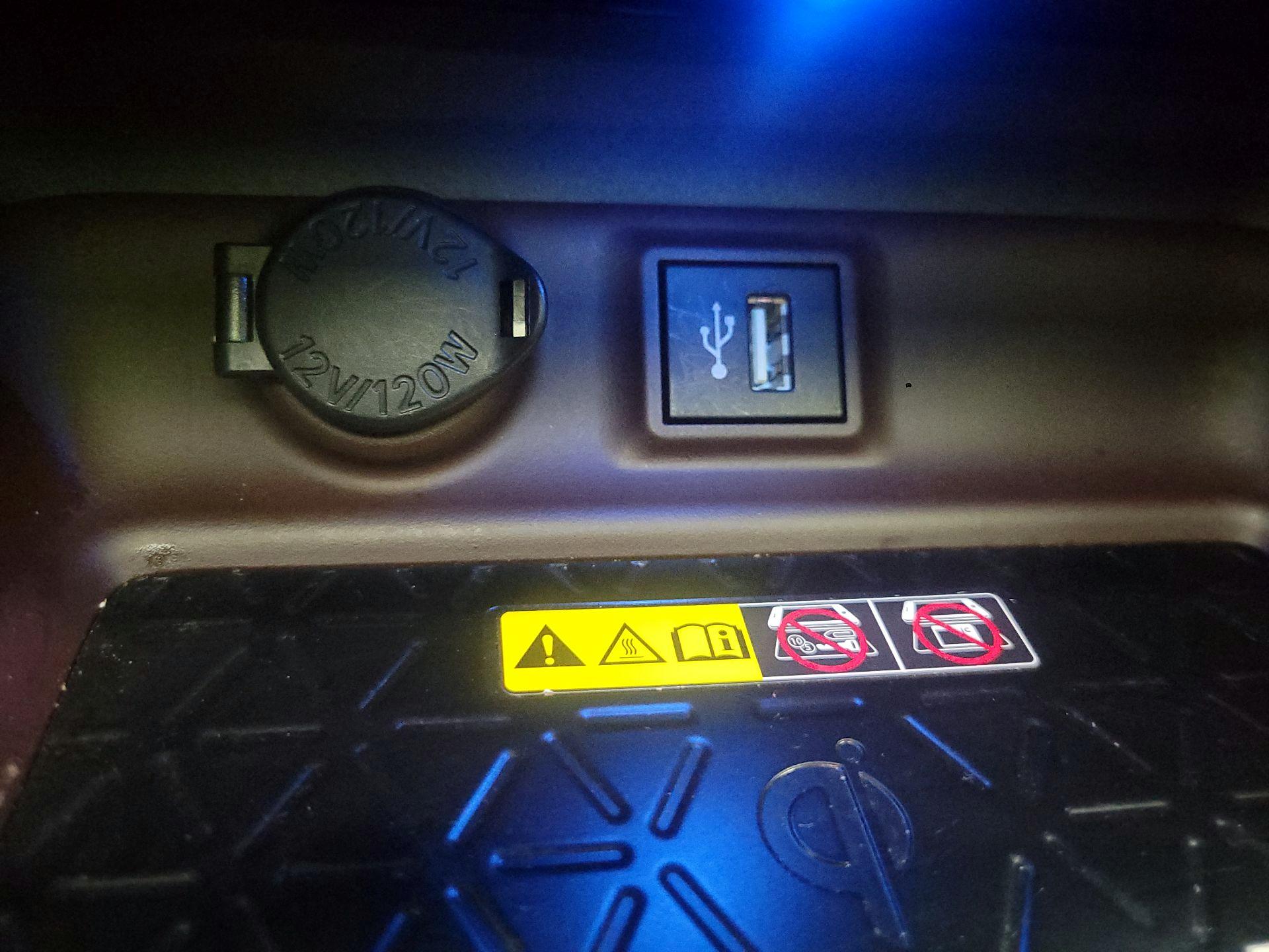 Thumbnail: 2024 Toyota RAV4 - 16