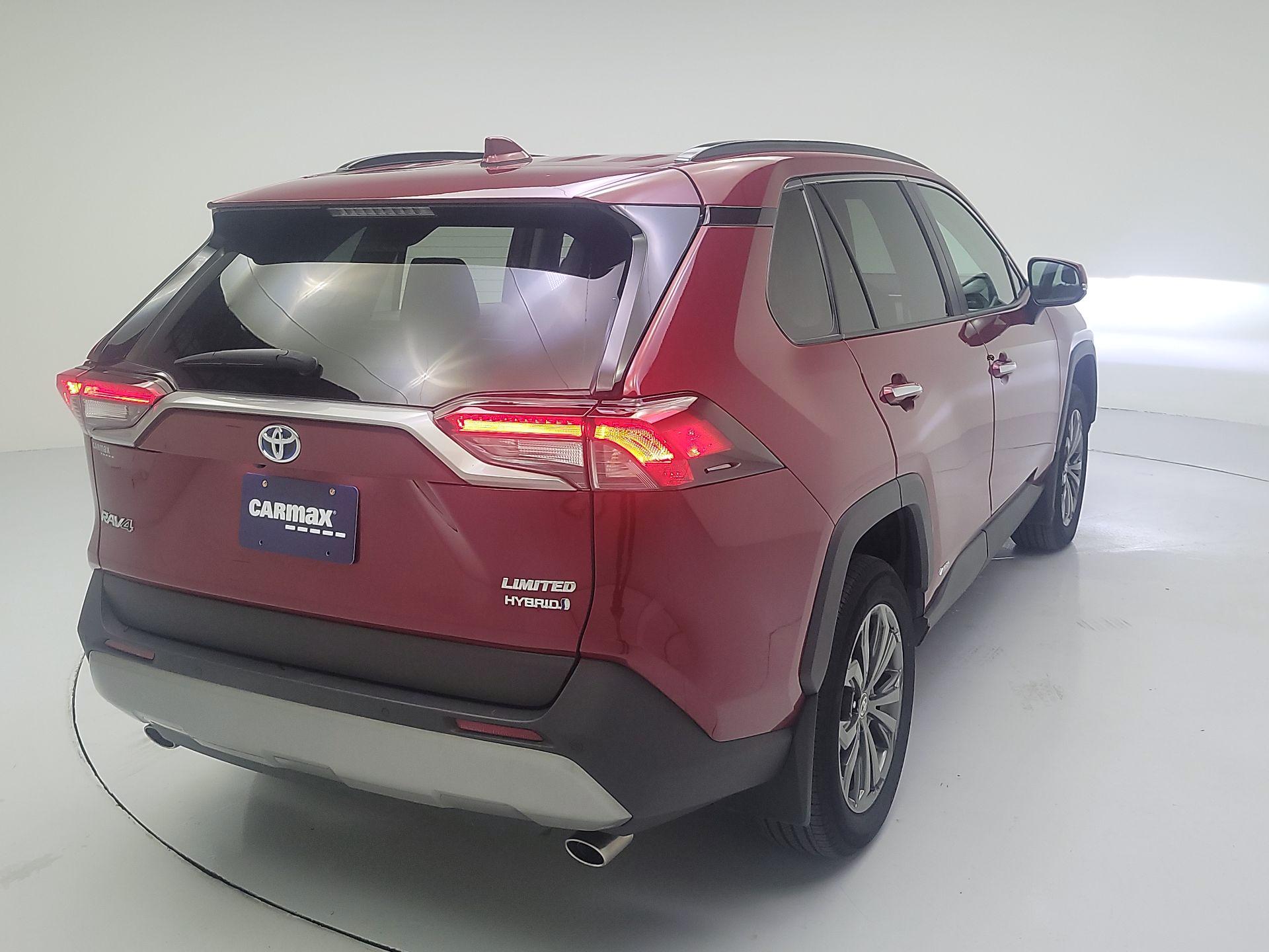 Thumbnail: 2024 Toyota RAV4 - 5