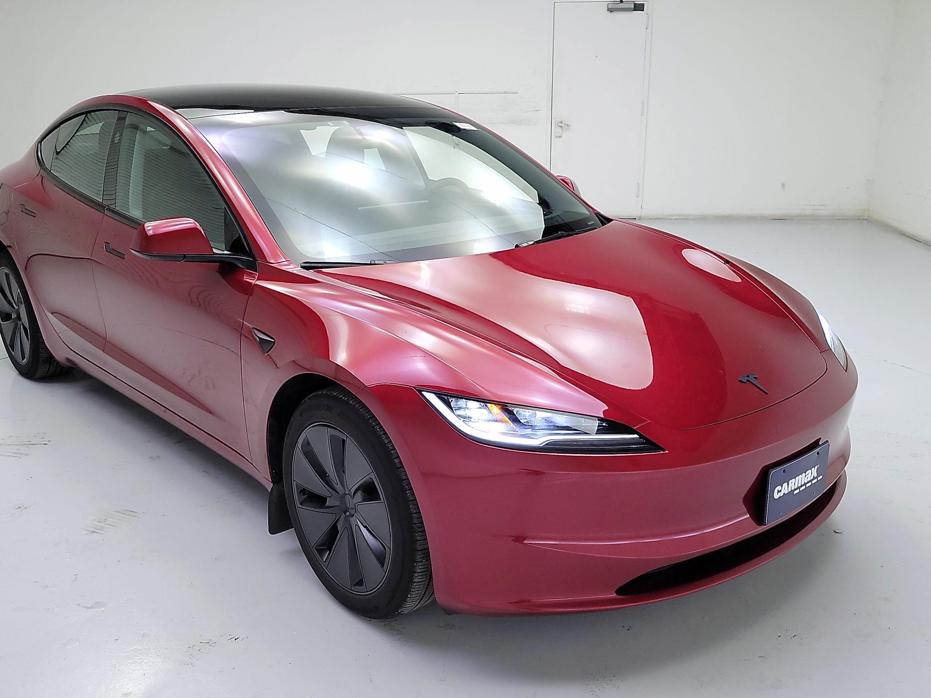 Thumbnail: 2025 Tesla Model 3 - 1