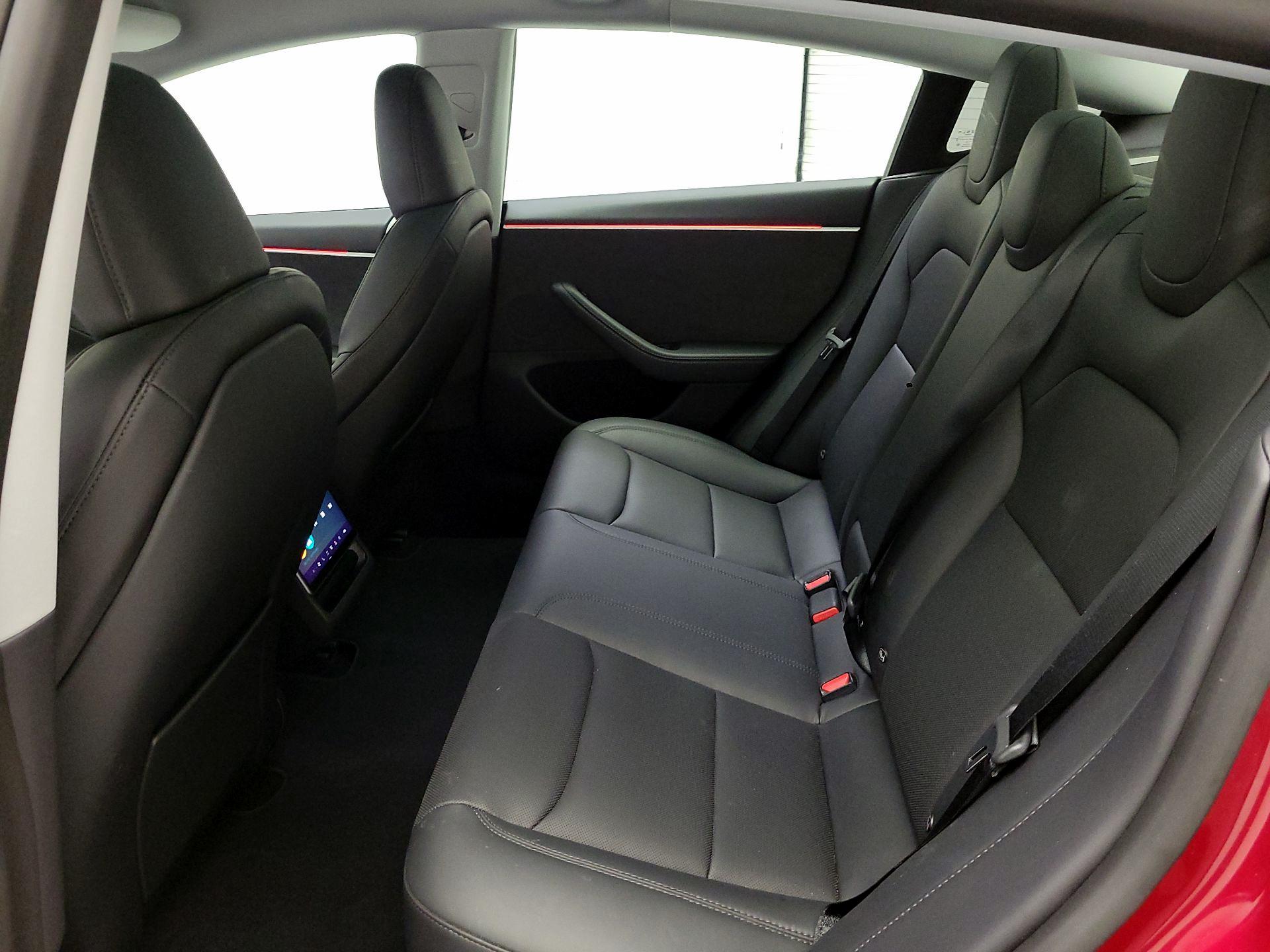 Thumbnail: 2025 Tesla Model 3 - 18