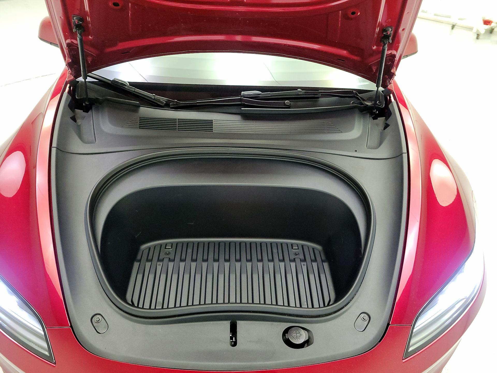 Thumbnail: 2025 Tesla Model 3 - 20