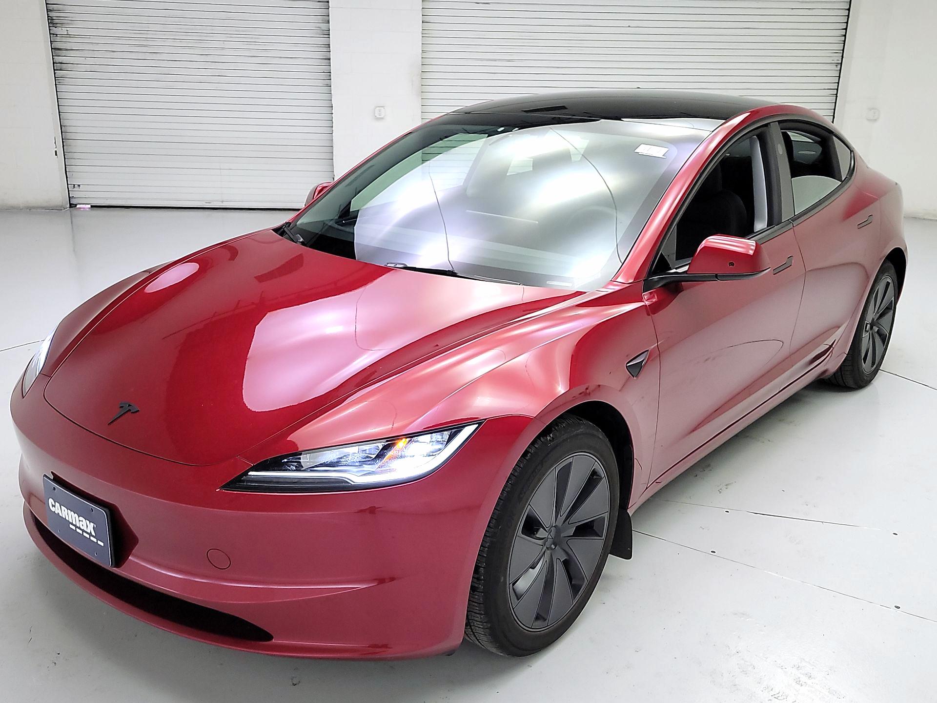 Thumbnail: 2025 Tesla Model 3 - 3