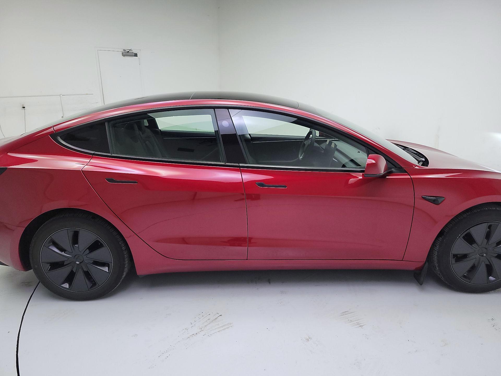 Thumbnail: 2025 Tesla Model 3 - 4