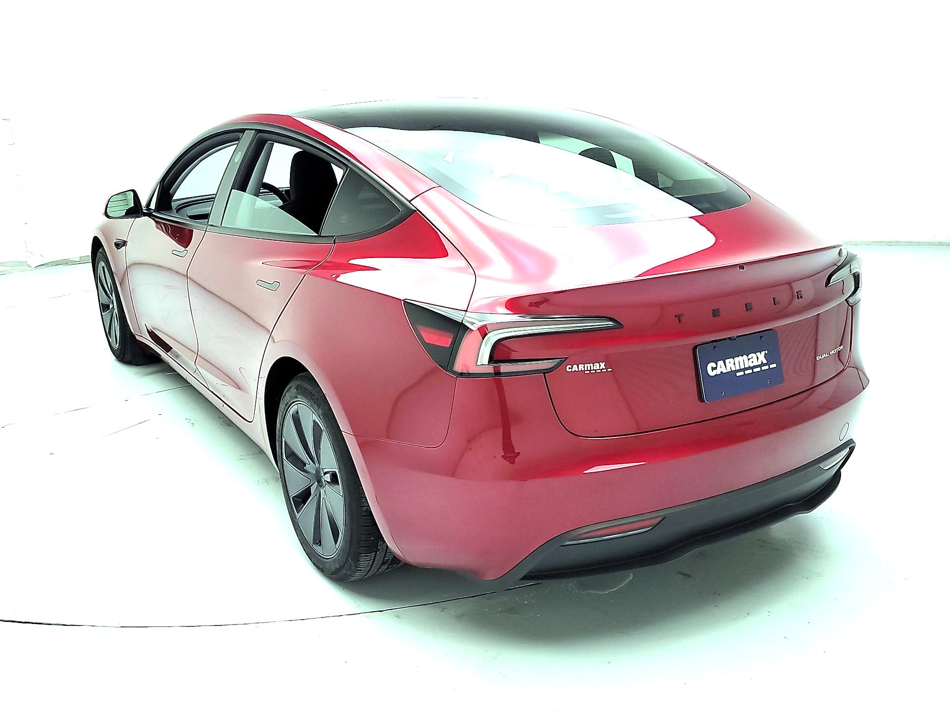 Thumbnail: 2025 Tesla Model 3 - 7