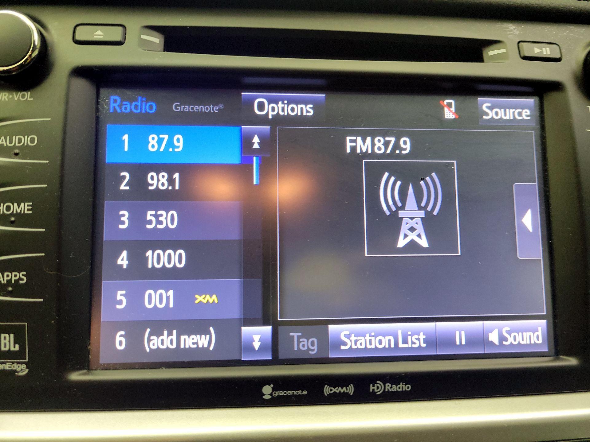 Thumbnail: 2019 Toyota Highlander - 14