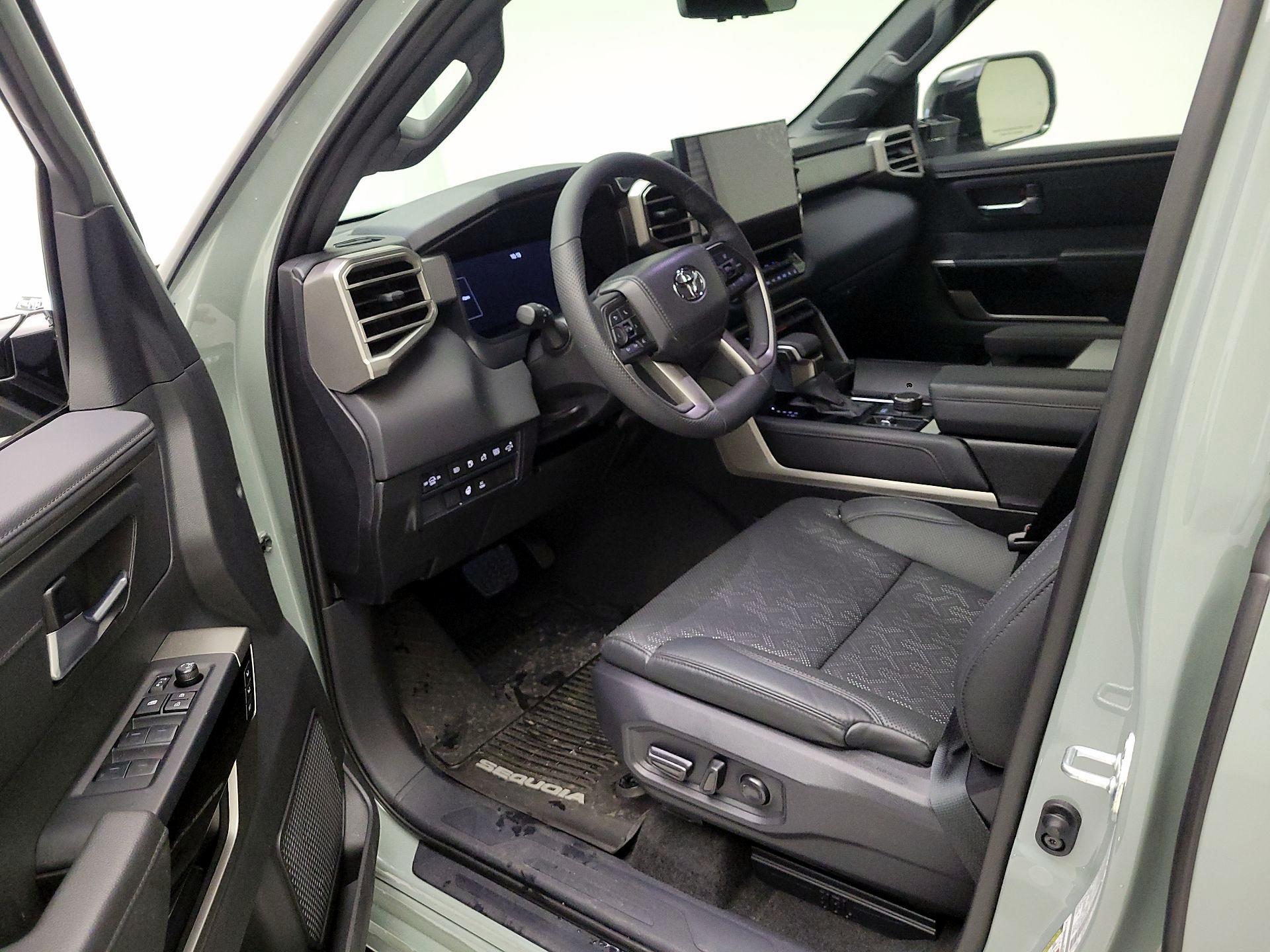 Thumbnail: 2025 Toyota Sequoia - 9