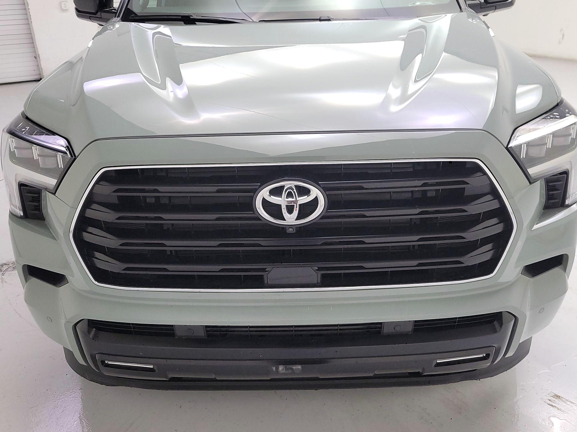 Thumbnail: 2025 Toyota Sequoia - 2