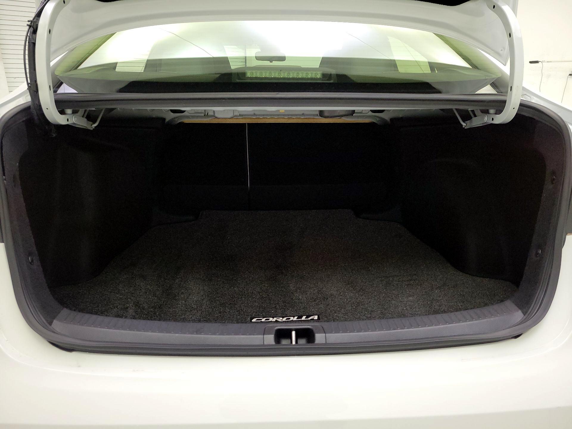 Thumbnail: 2021 Toyota Corolla - 19