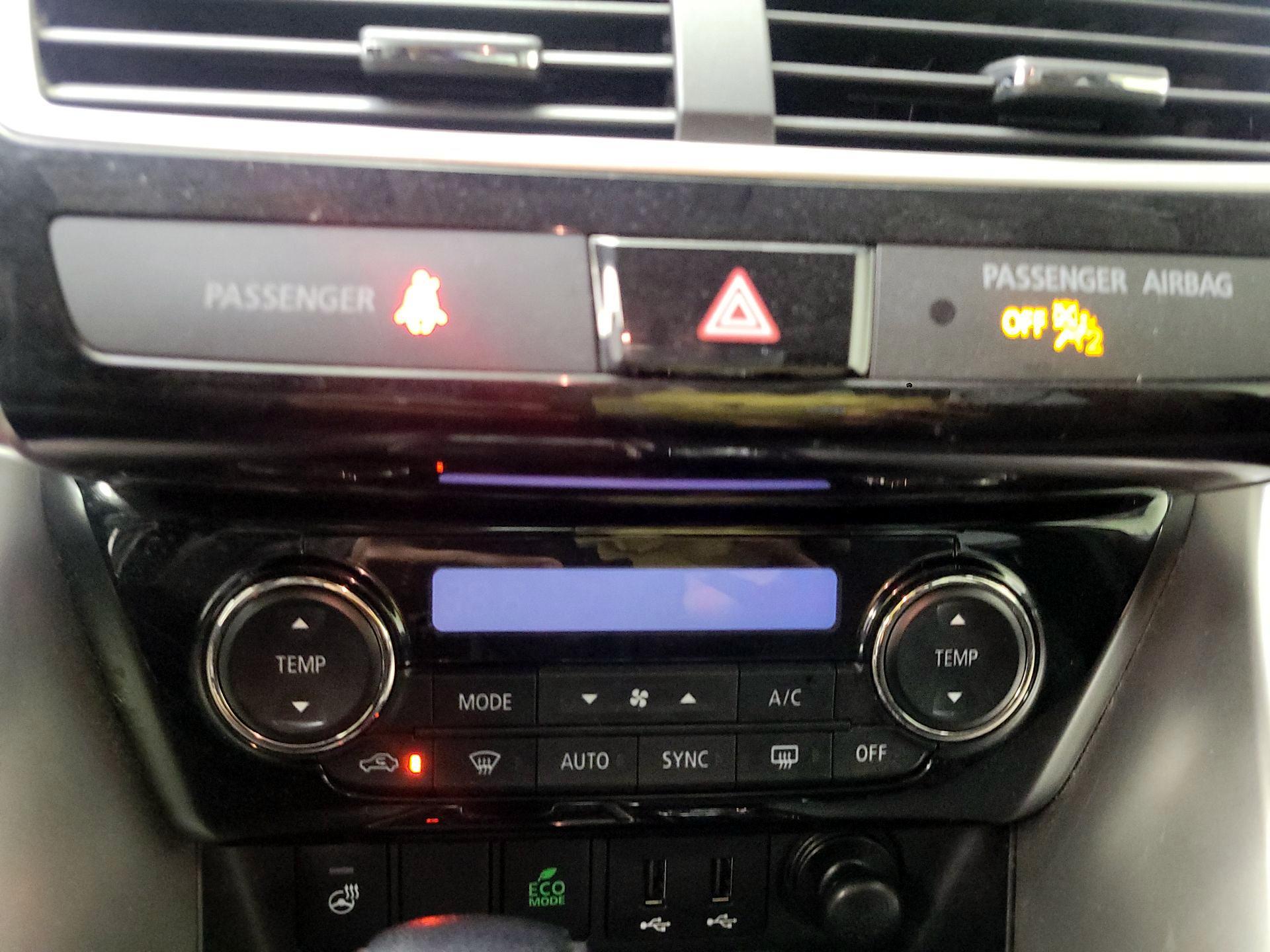 Thumbnail: 2018 Mitsubishi Eclipse Cross - 14