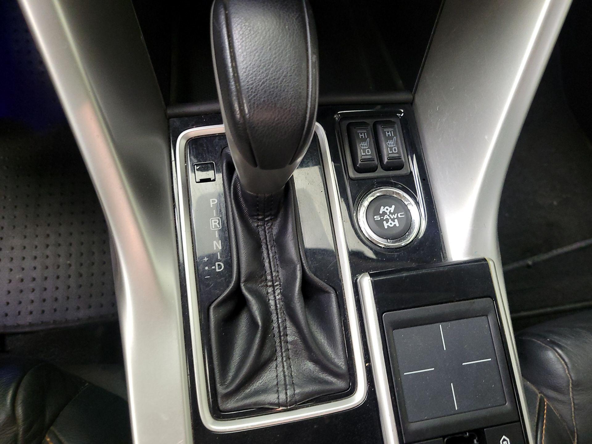 Thumbnail: 2018 Mitsubishi Eclipse Cross - 15