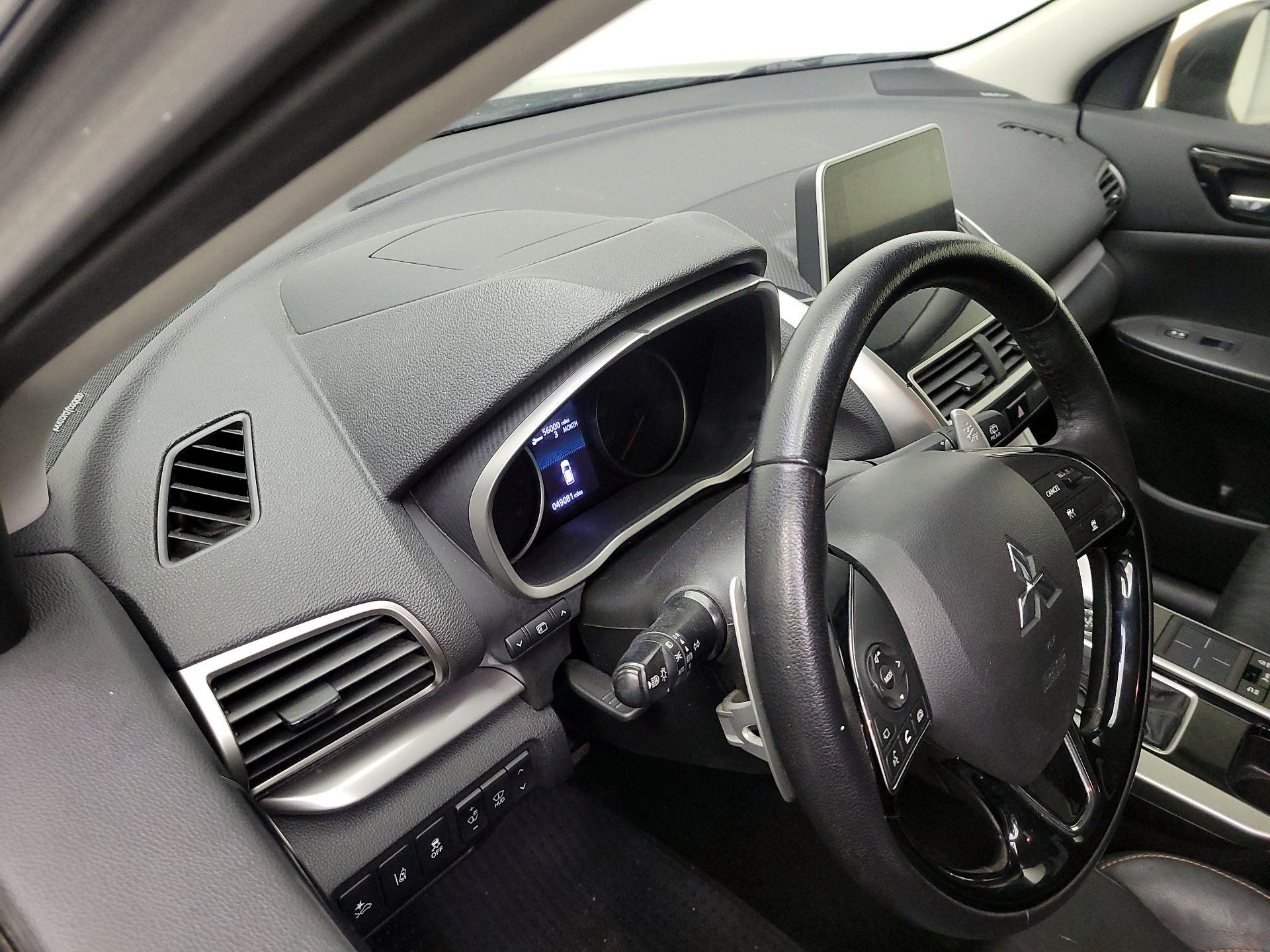 Thumbnail: 2018 Mitsubishi Eclipse Cross - 8