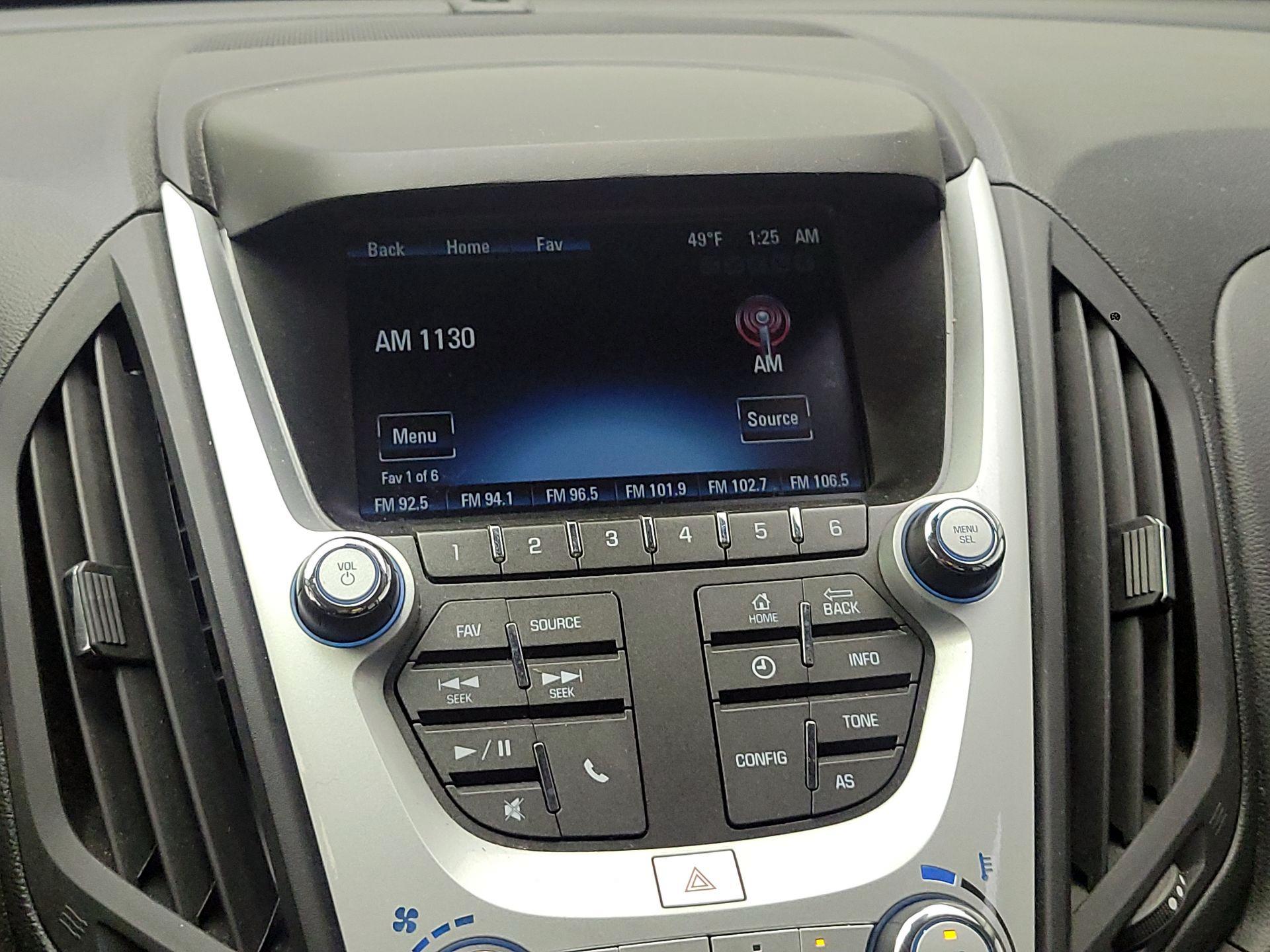 Thumbnail: 2016 Chevrolet Equinox - 12