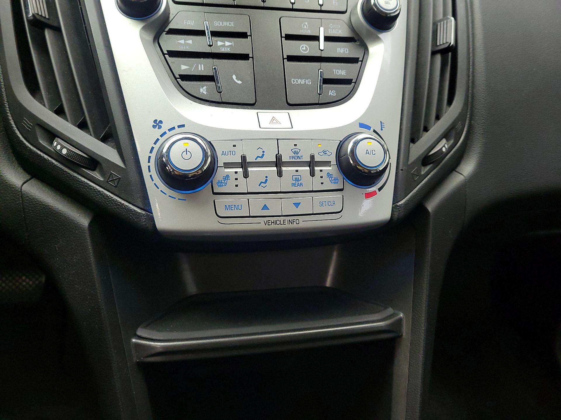 Thumbnail: 2016 Chevrolet Equinox - 13