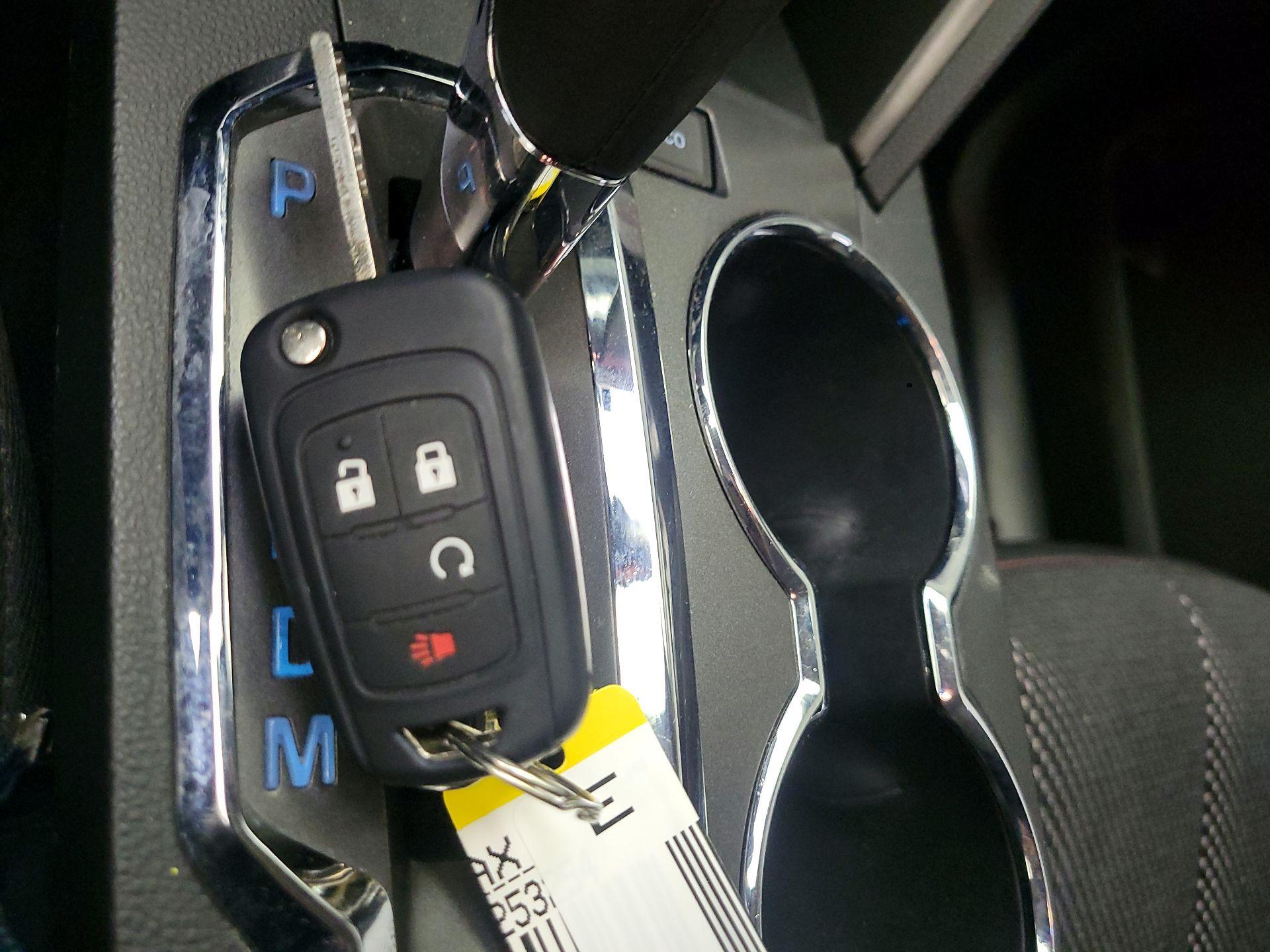 Thumbnail: 2016 Chevrolet Equinox - 19