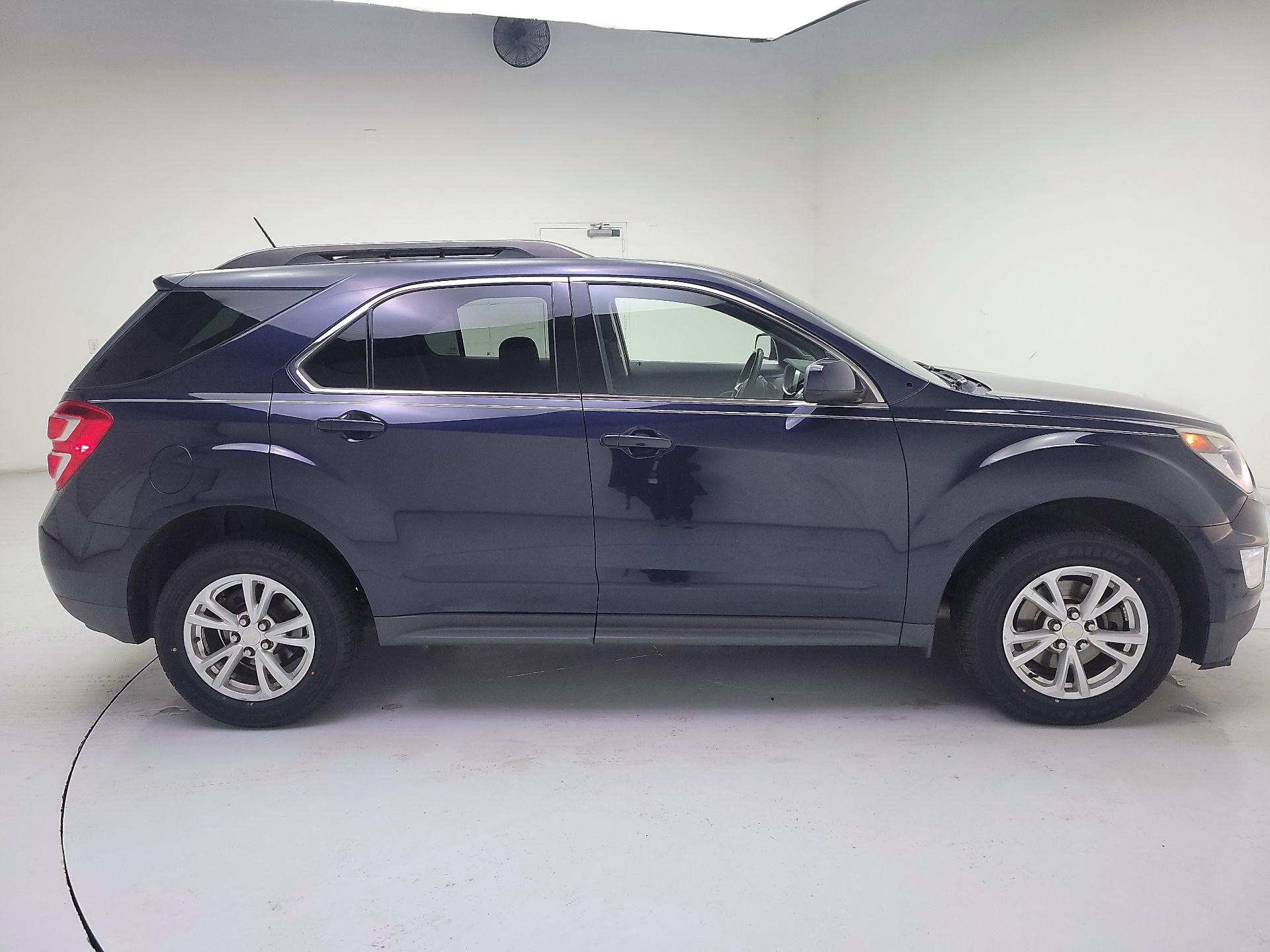 Thumbnail: 2016 Chevrolet Equinox - 4