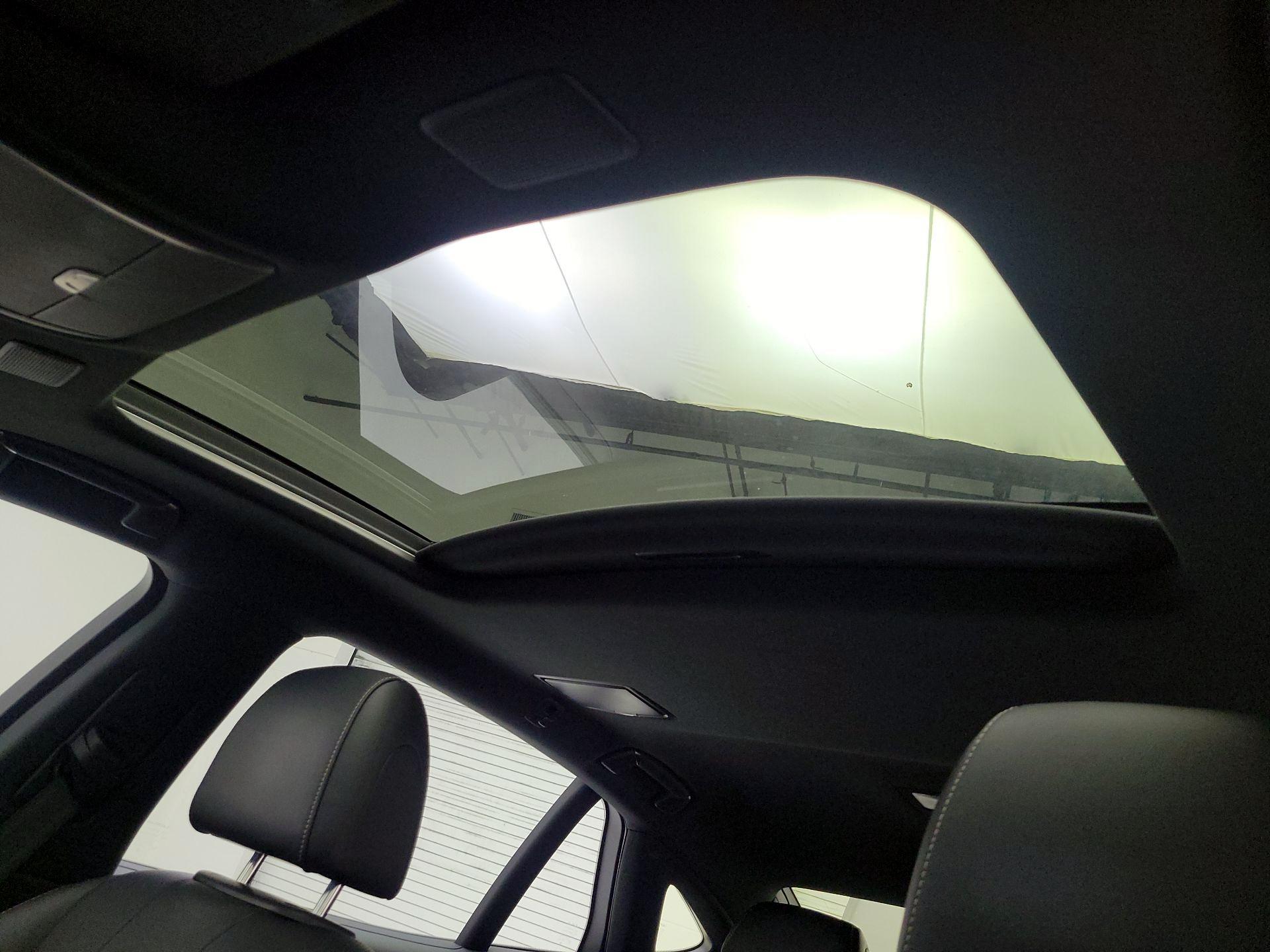 Thumbnail: 2020 Lexus LS - 18