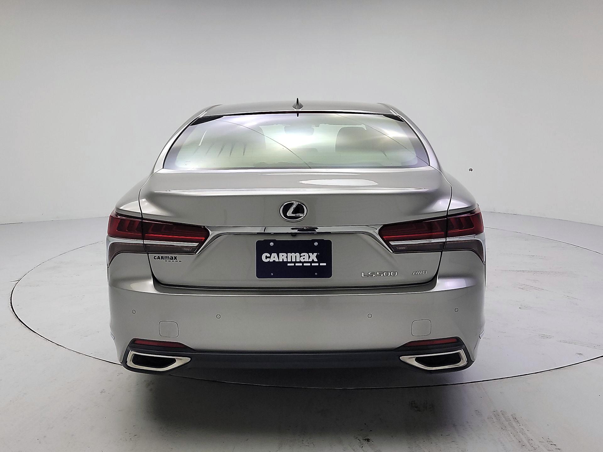 Thumbnail: 2020 Lexus LS - 6