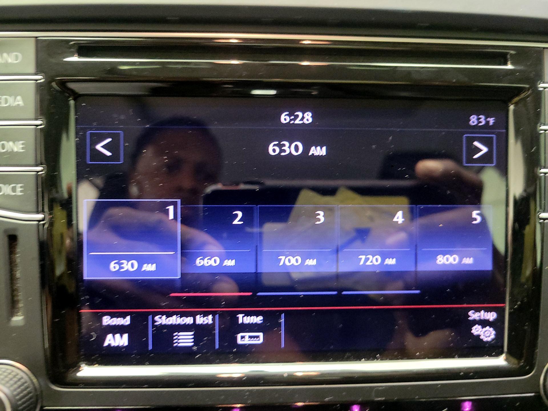 Thumbnail: 2017 Volkswagen Jetta - 13