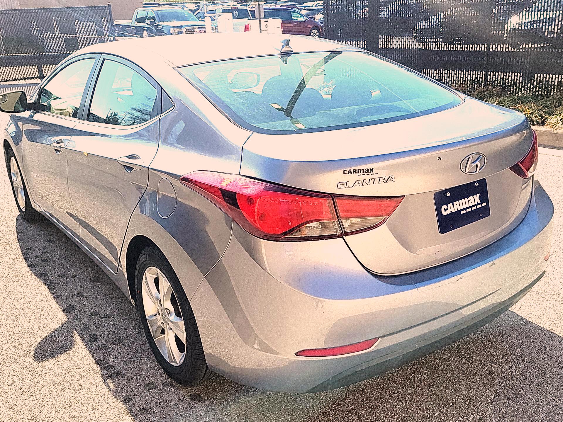 Thumbnail: 2016 Hyundai Elantra - 7