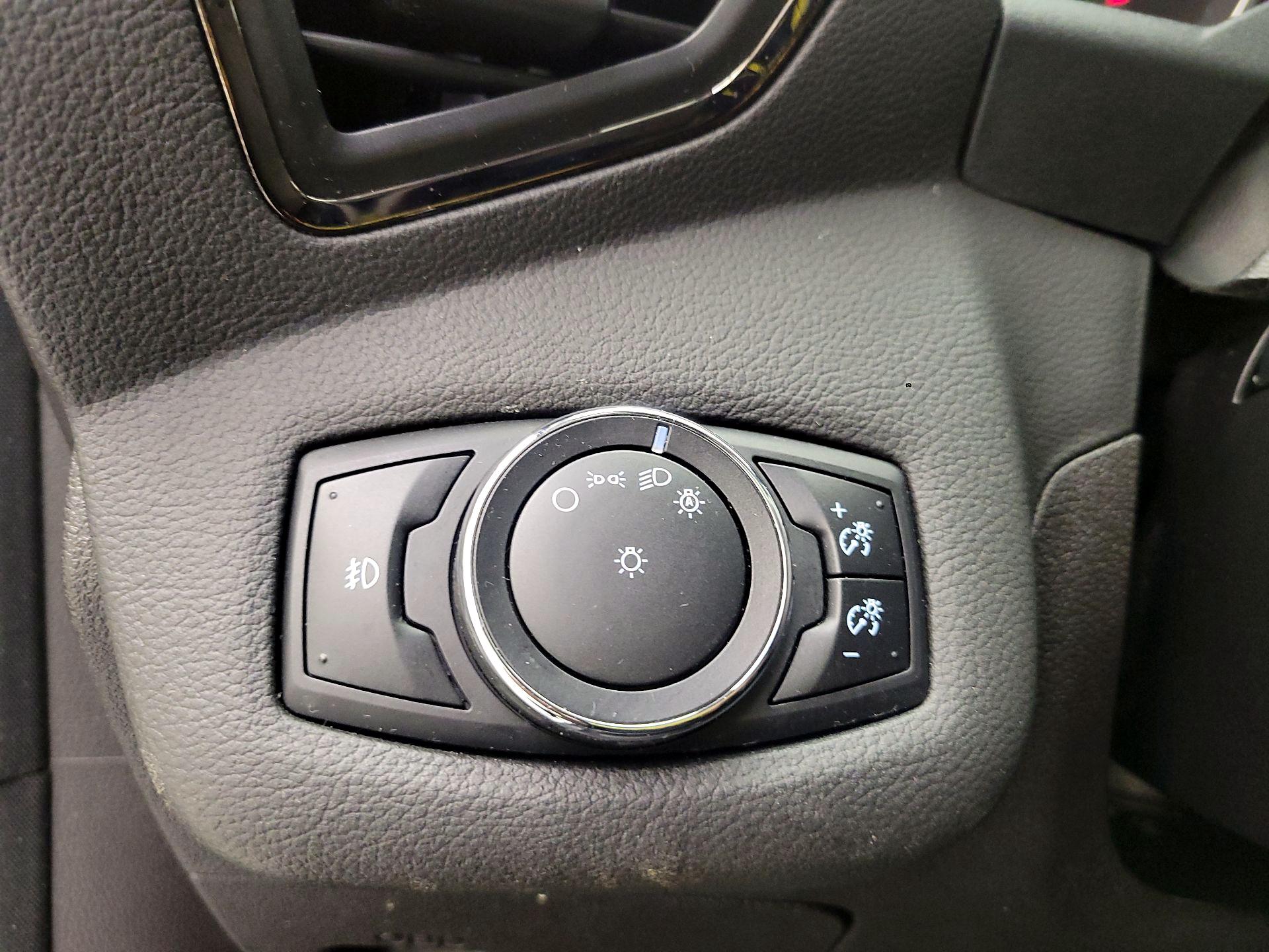 Thumbnail: 2014 Ford Escape - 11