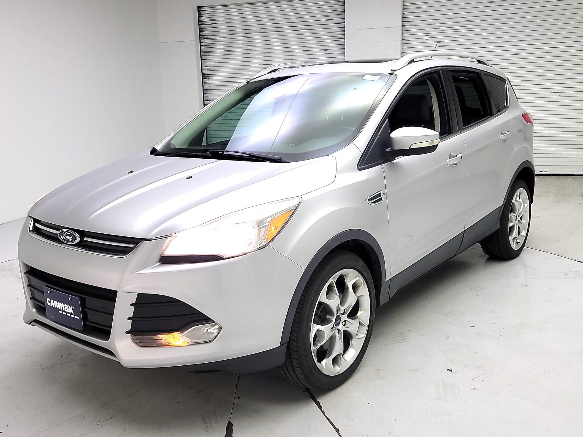 Thumbnail: 2014 Ford Escape - 3