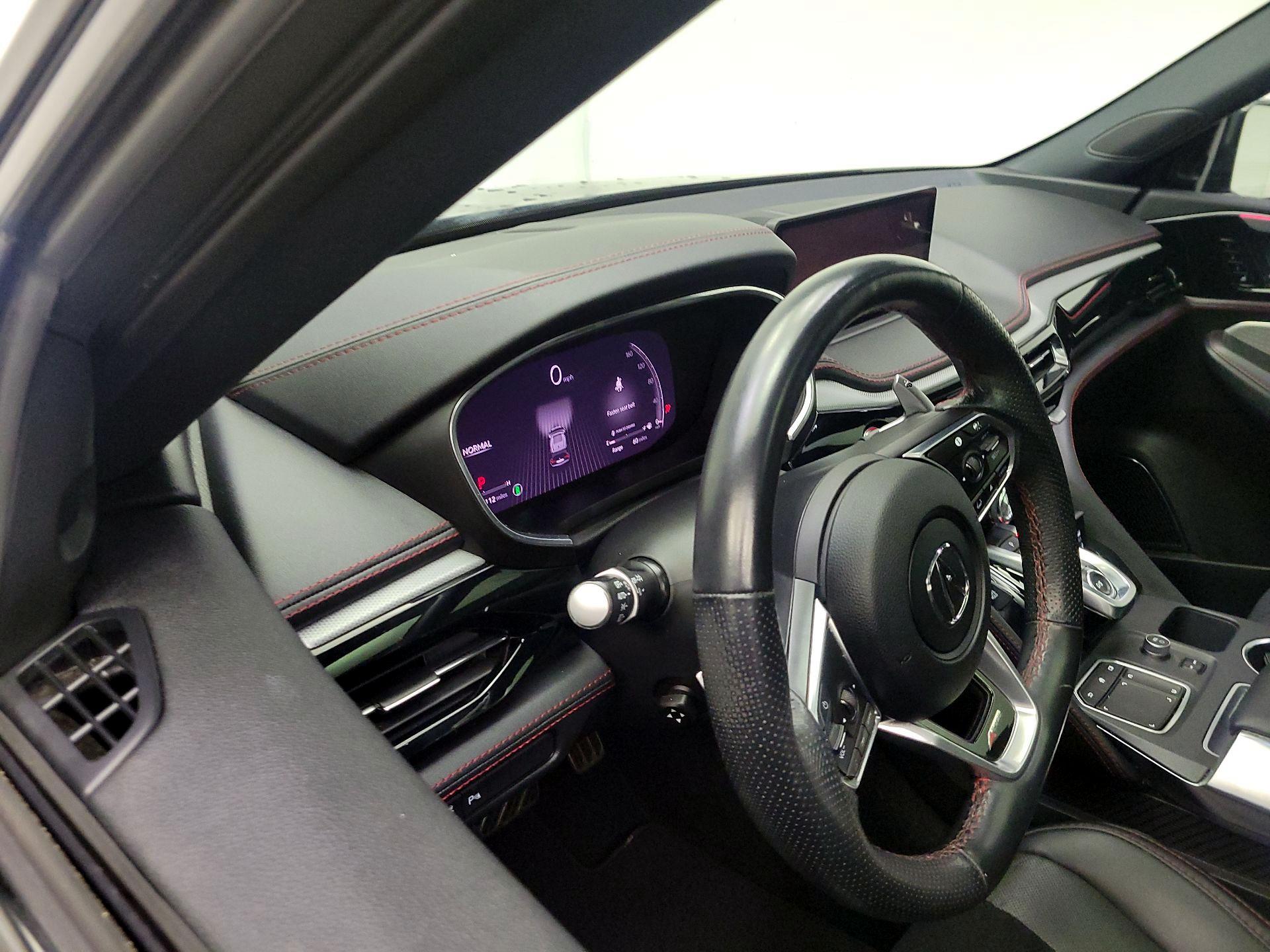 Thumbnail: 2022 Acura MDX - 8