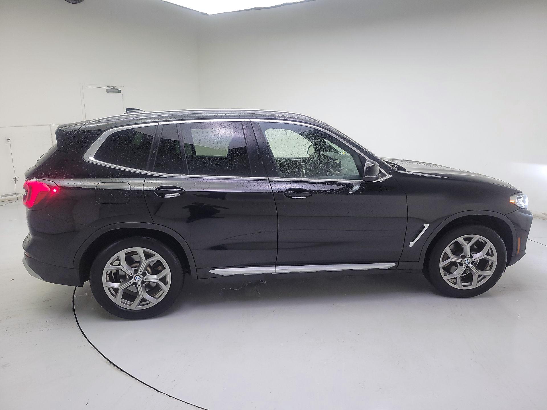 Thumbnail: 2023 BMW X3 - 4