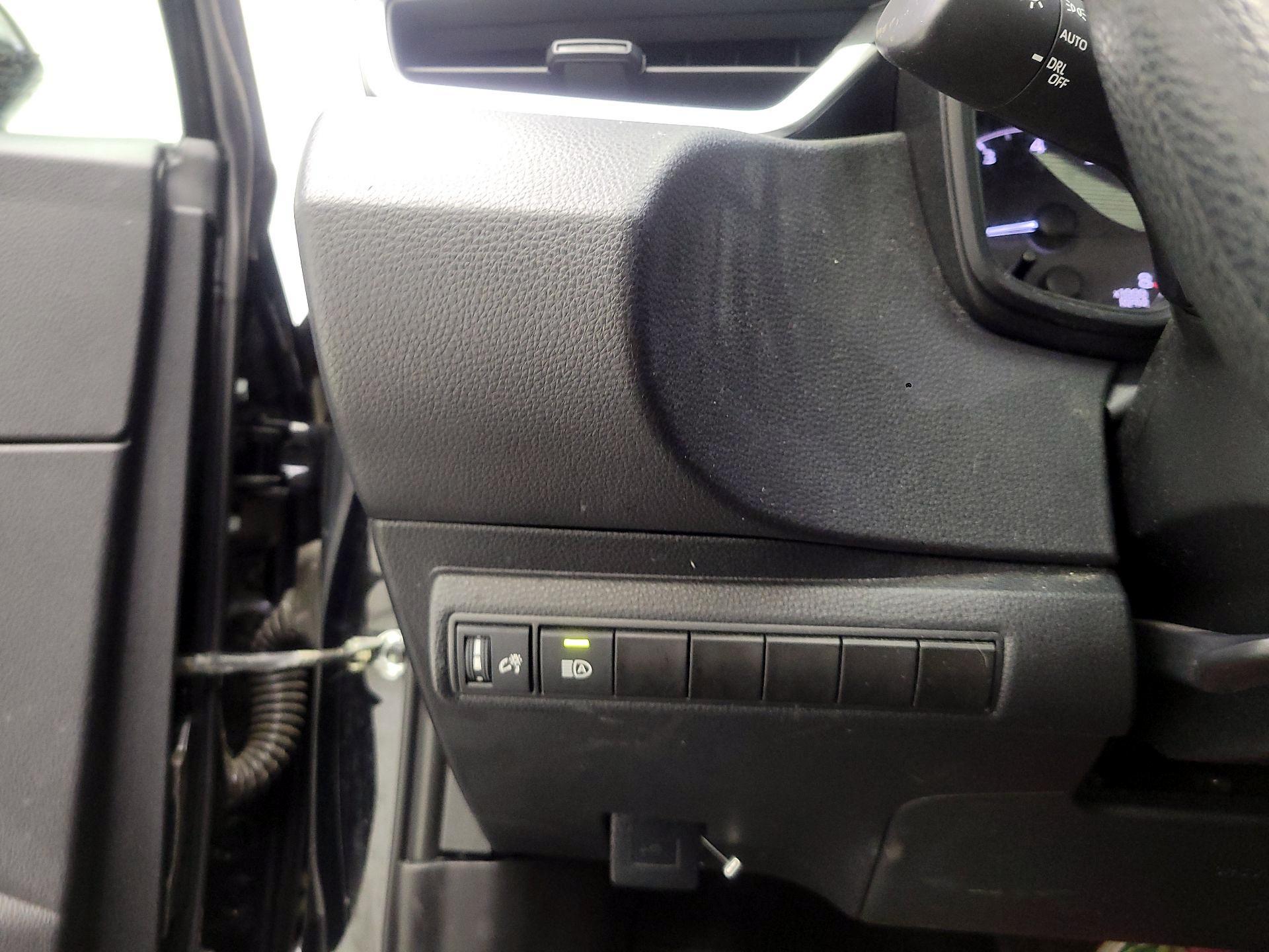 Thumbnail: 2024 Toyota Corolla - 11