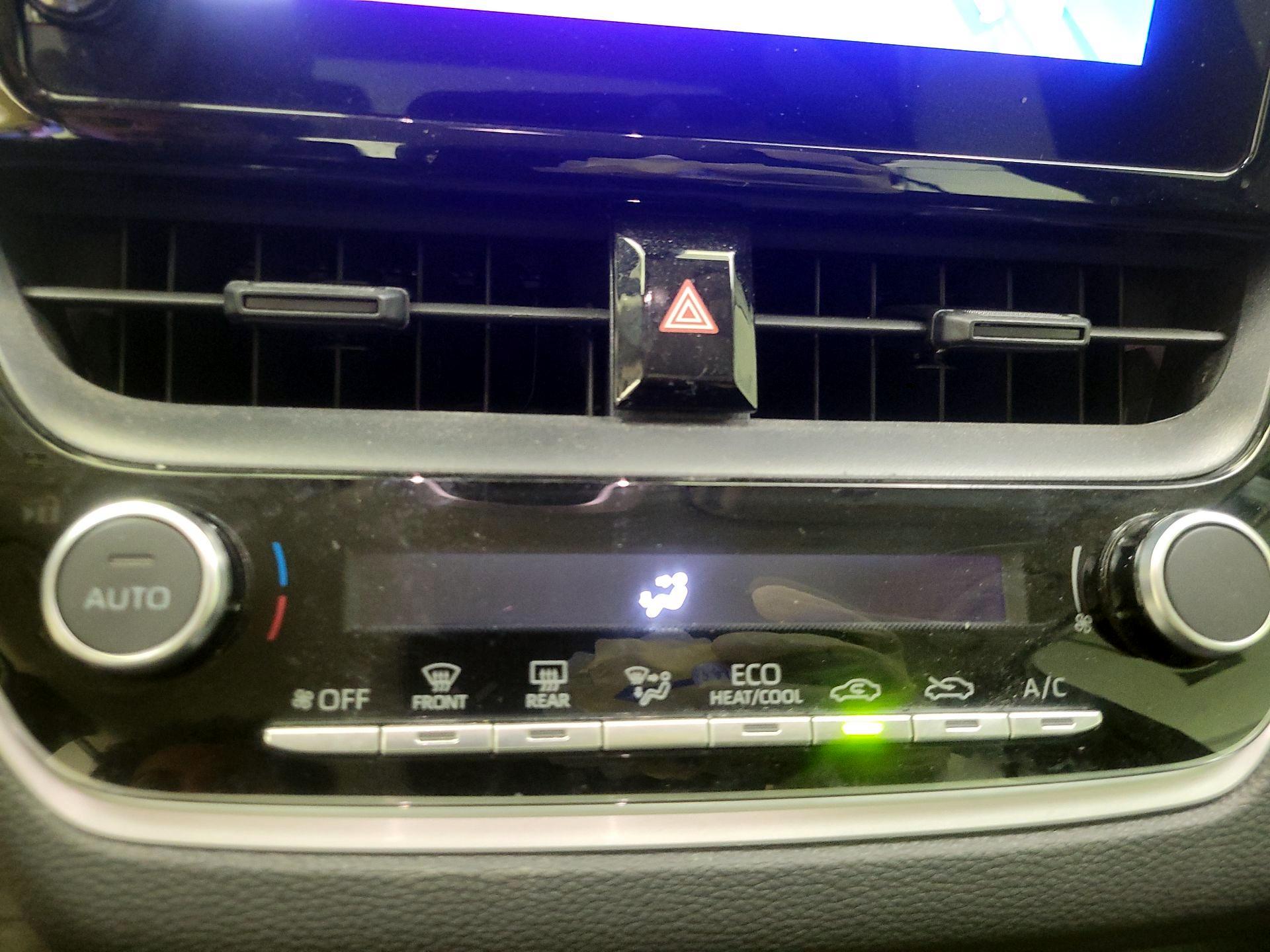 Thumbnail: 2024 Toyota Corolla - 14