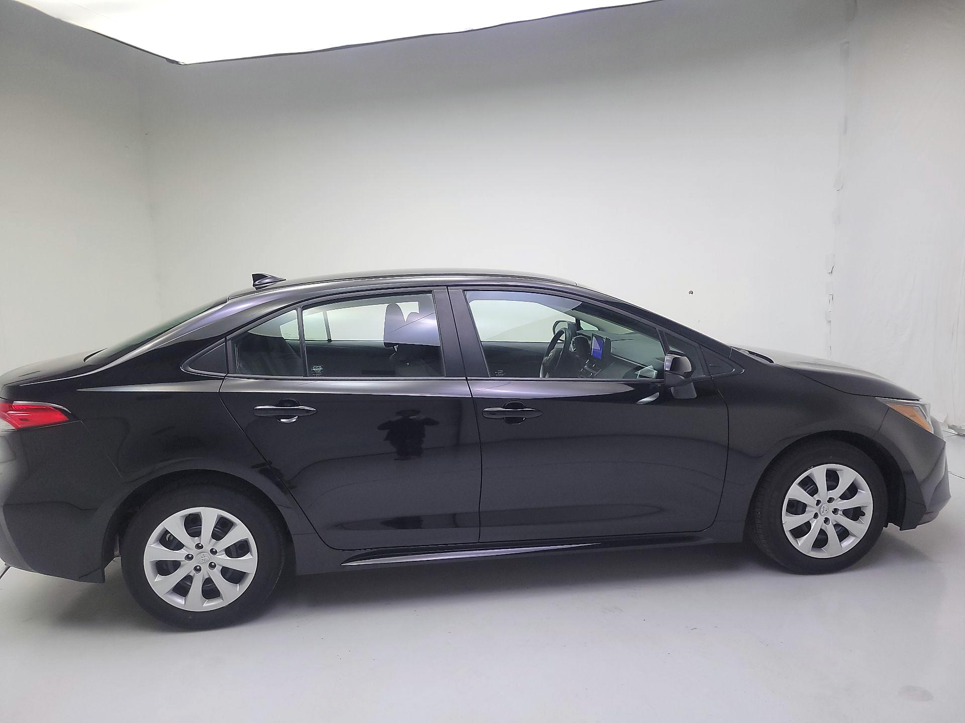 Thumbnail: 2024 Toyota Corolla - 4