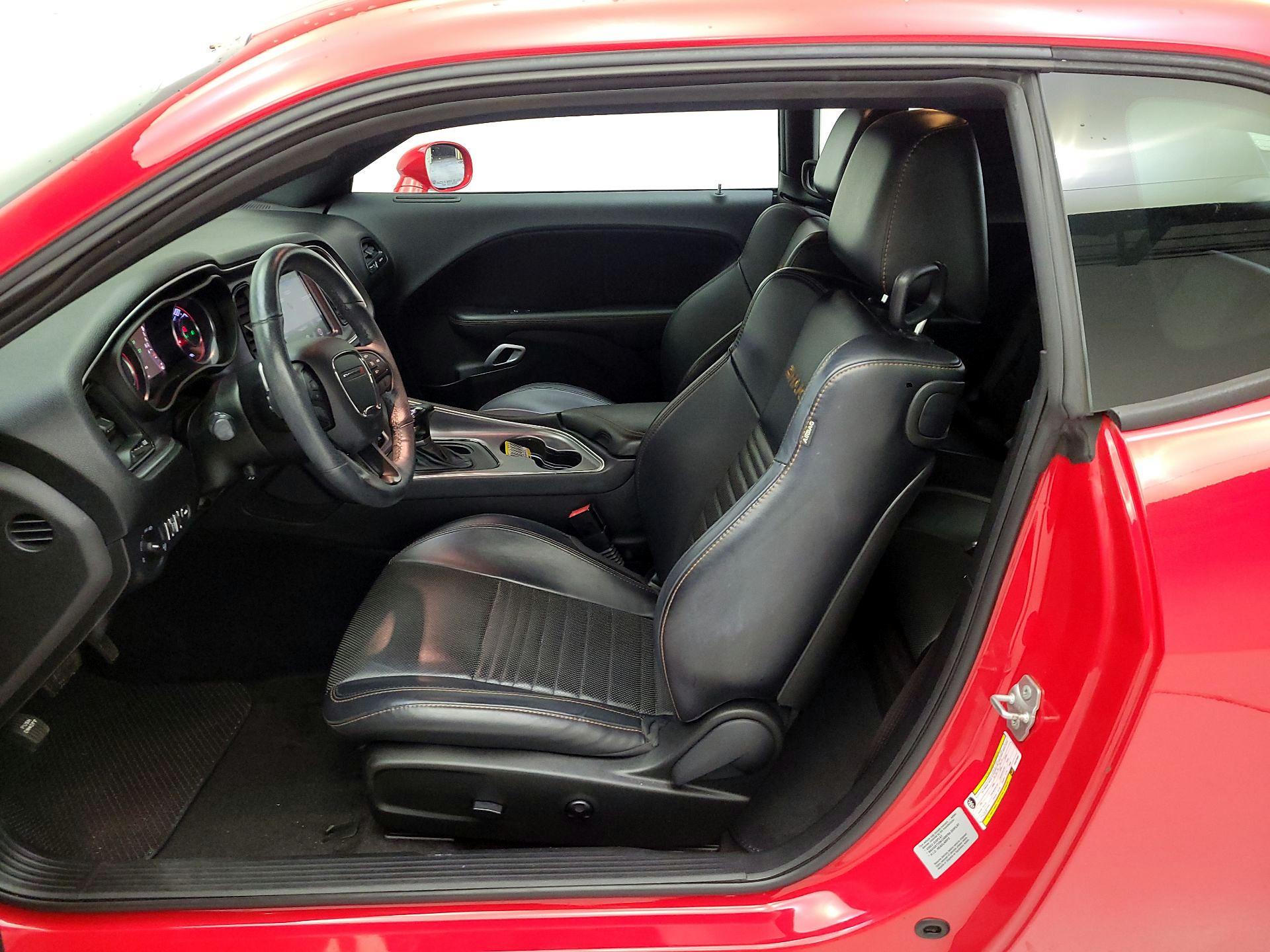 Thumbnail: 2015 Dodge Challenger - 9