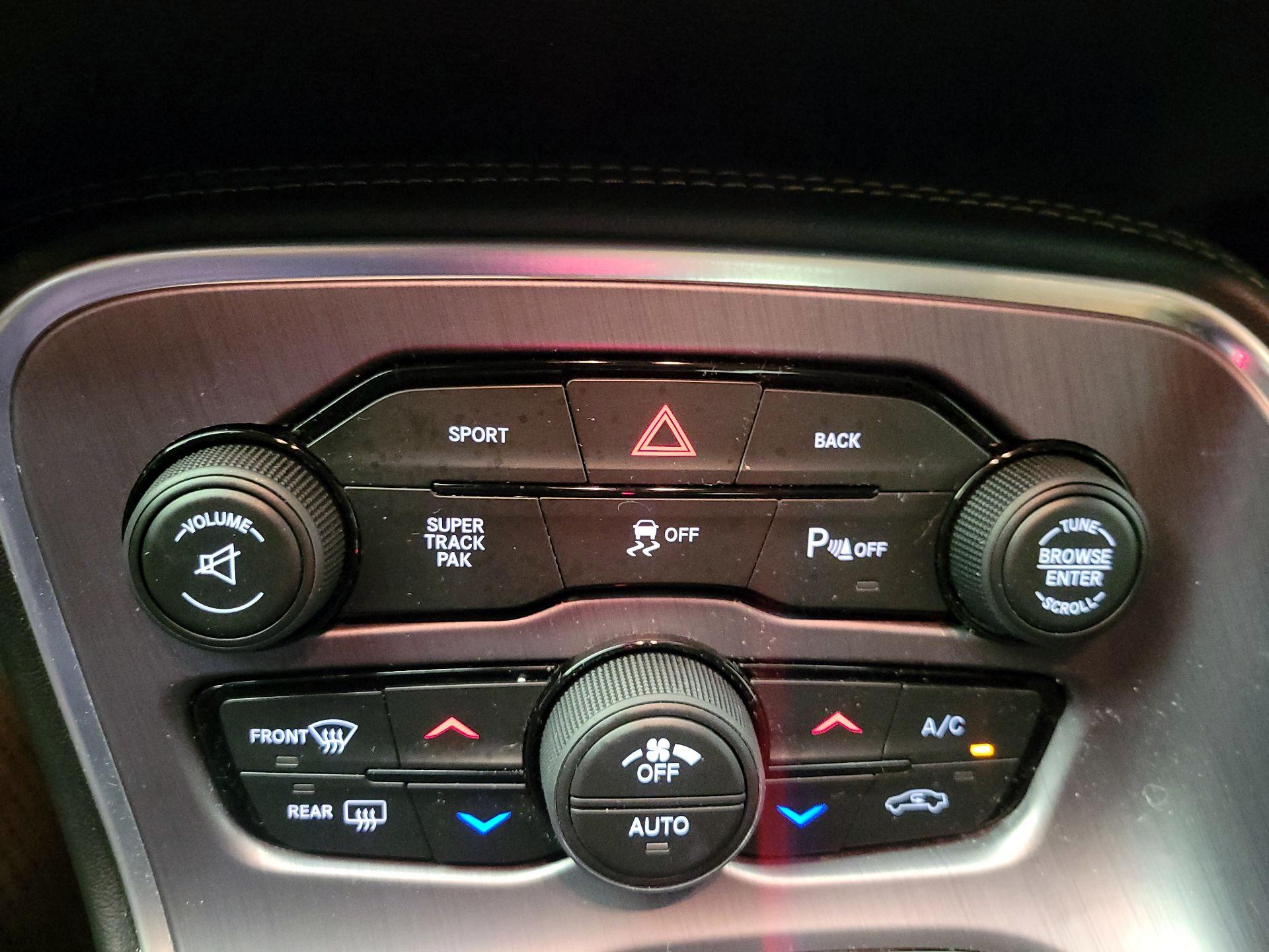 Thumbnail: 2015 Dodge Challenger - 15