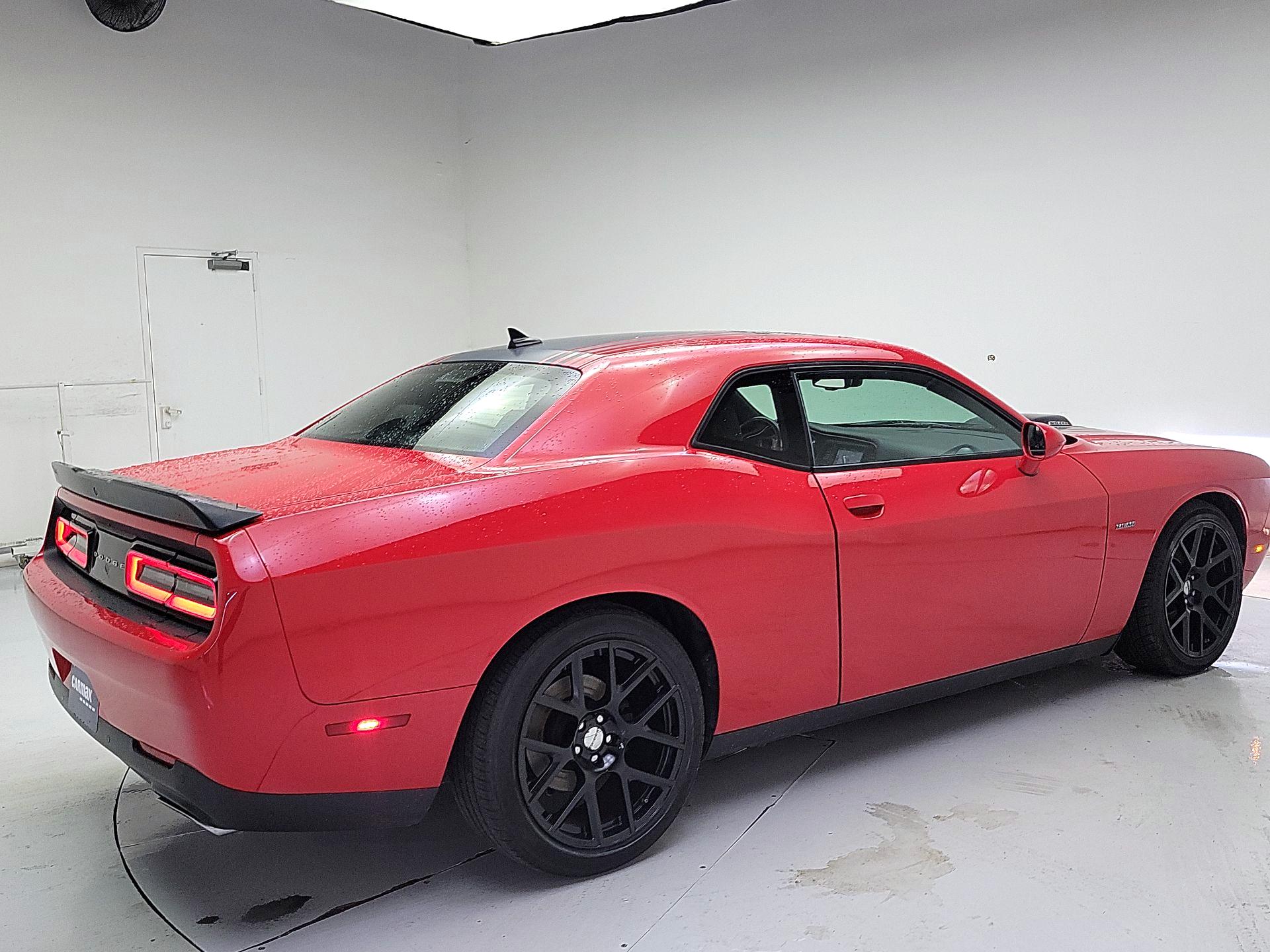 Thumbnail: 2015 Dodge Challenger - 5