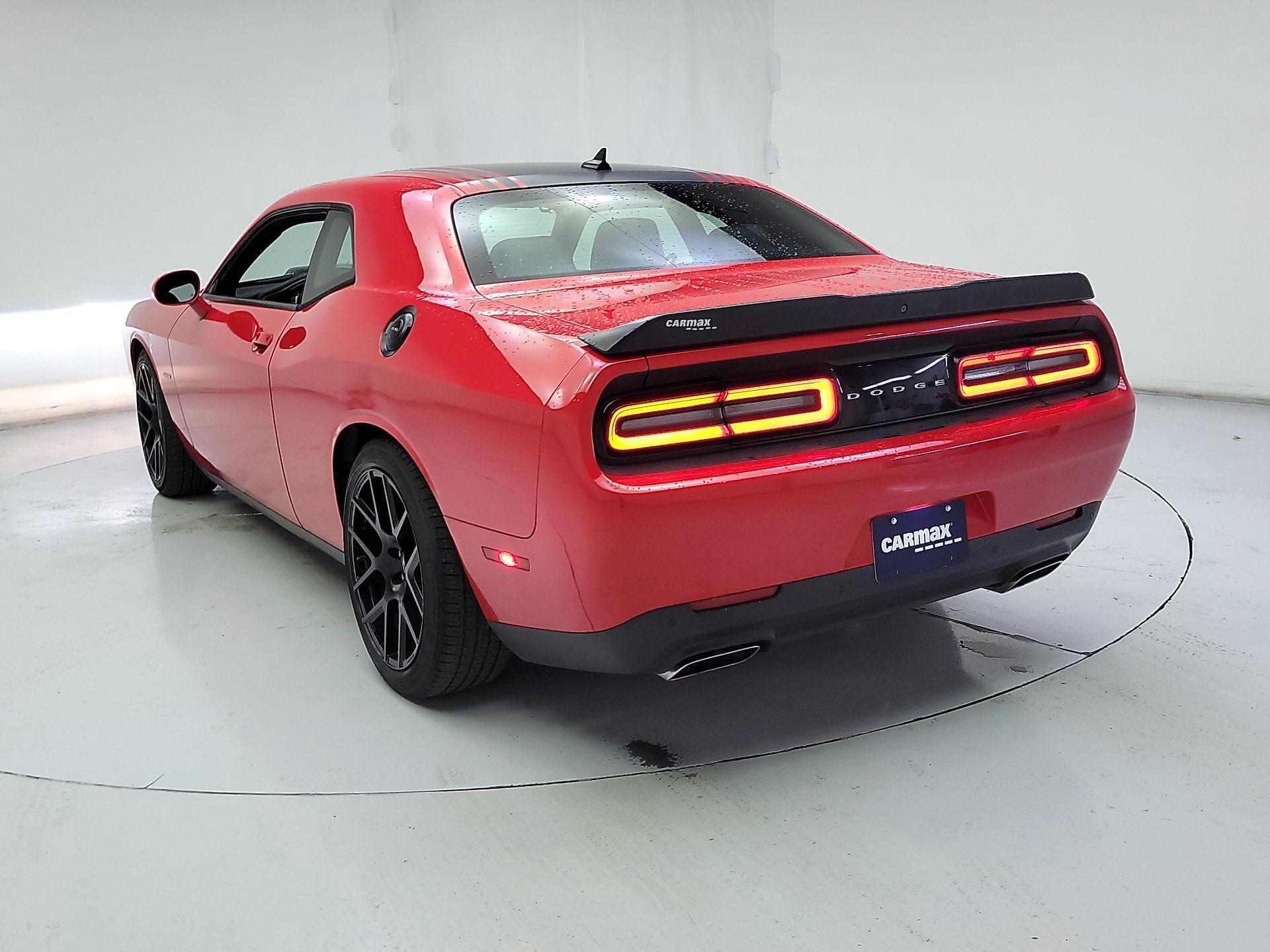 Thumbnail: 2015 Dodge Challenger - 7