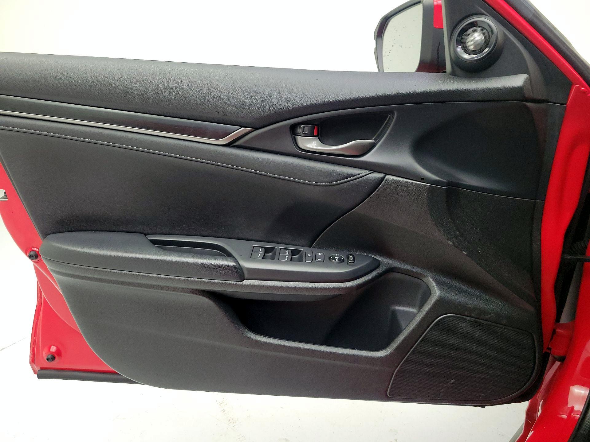 Thumbnail: 2021 Honda Civic - 10