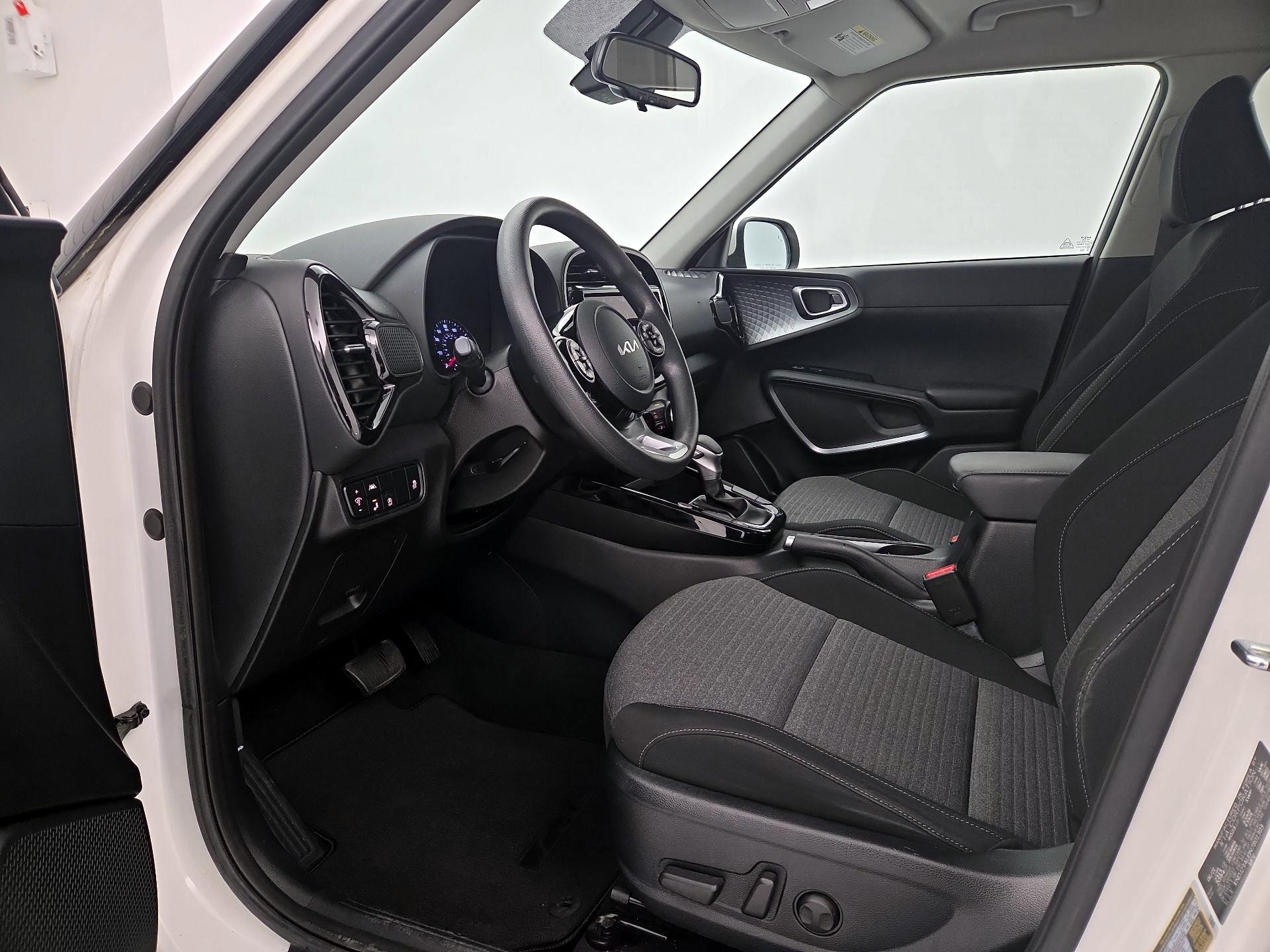 Thumbnail: 2022 Kia Soul - 11