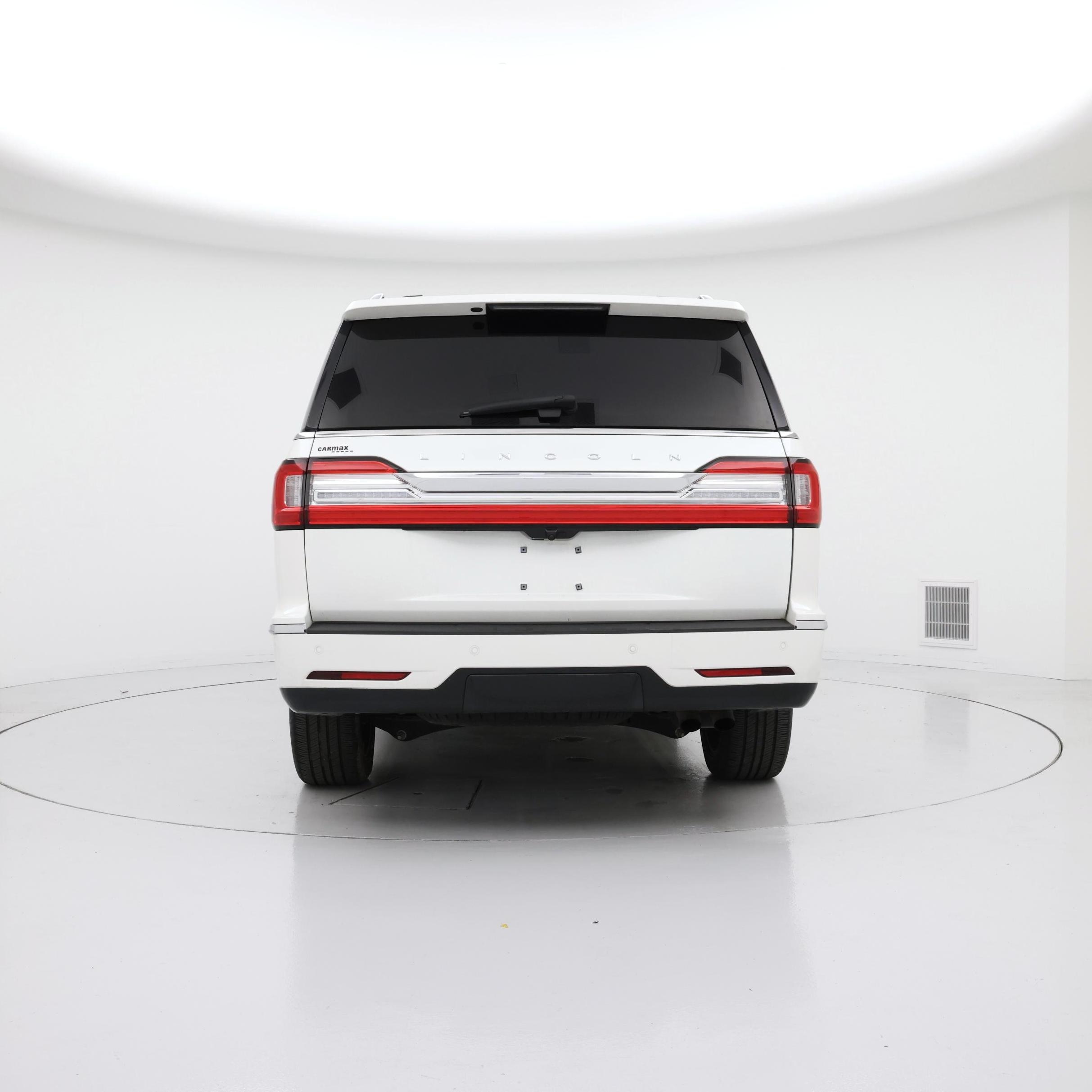 Thumbnail: 2021 Lincoln Navigator L - 6