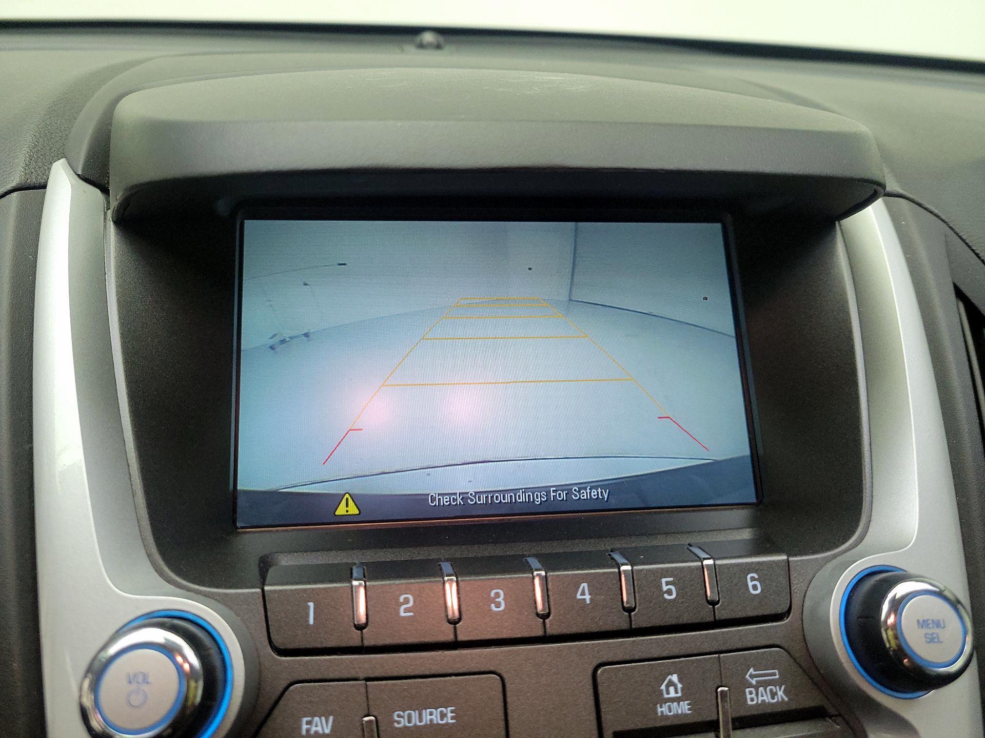 Thumbnail: 2015 Chevrolet Equinox - 11