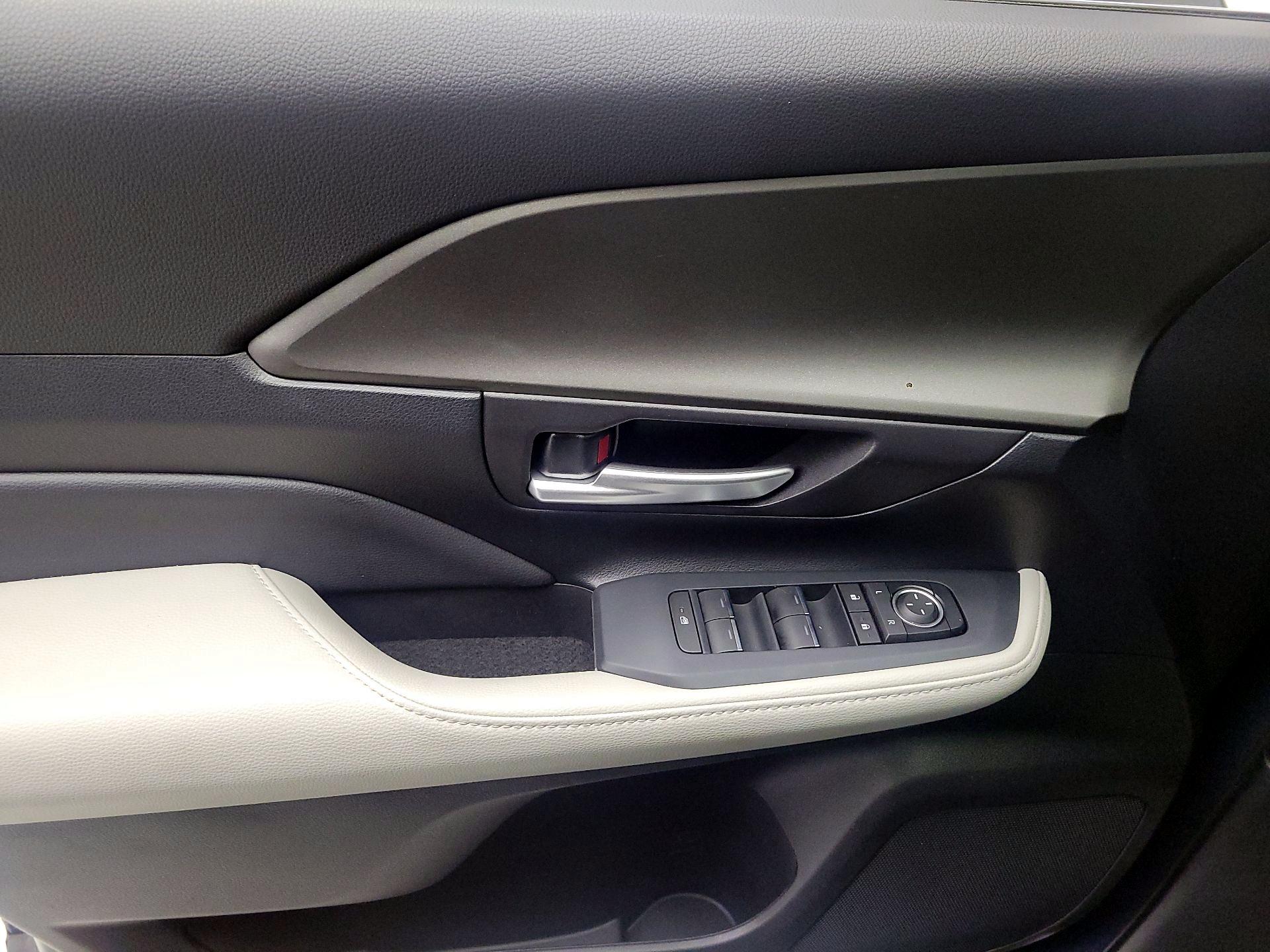 Thumbnail: 2024 Toyota Grand Highlander - 10