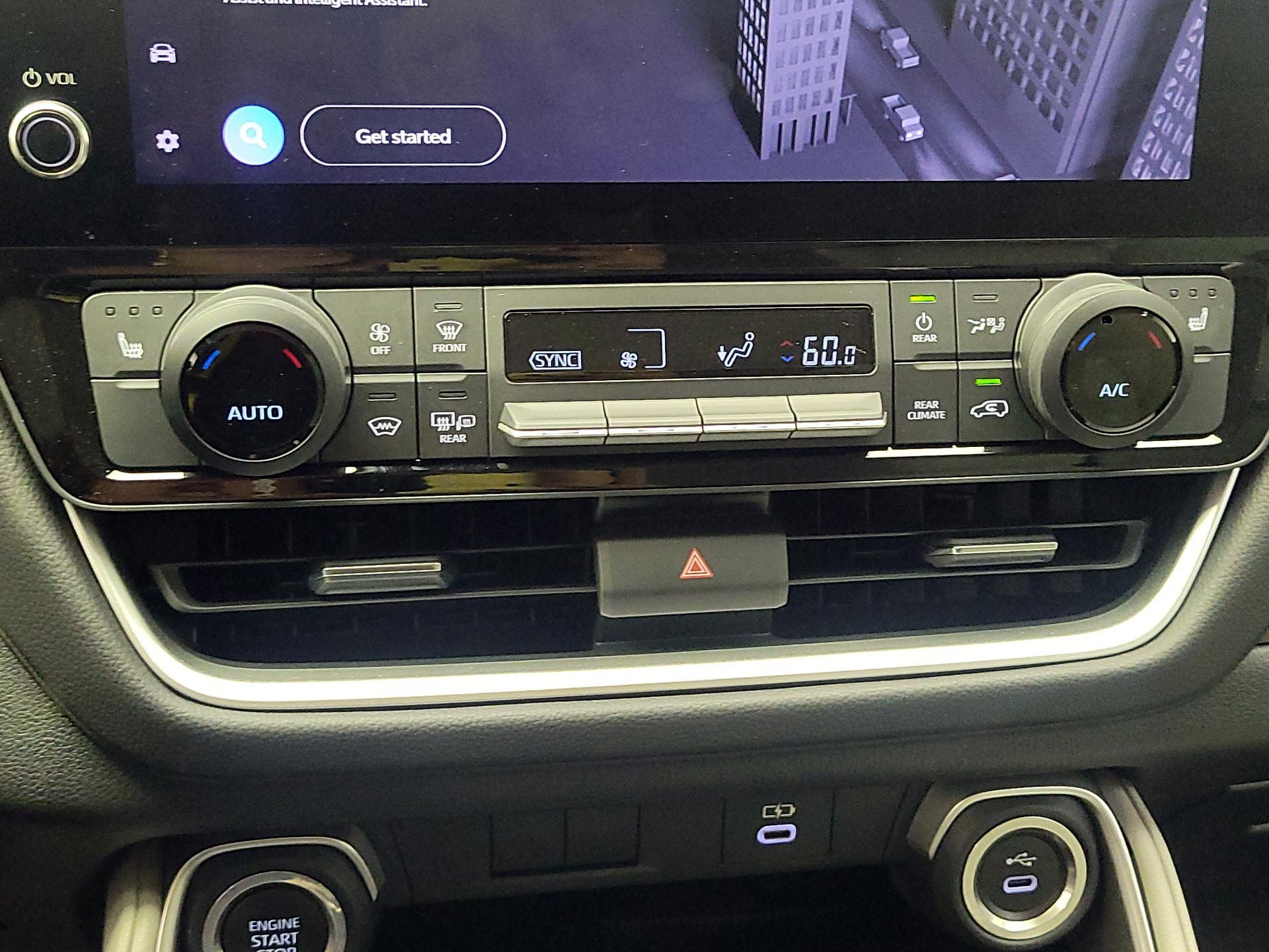 Thumbnail: 2024 Toyota Grand Highlander - 15