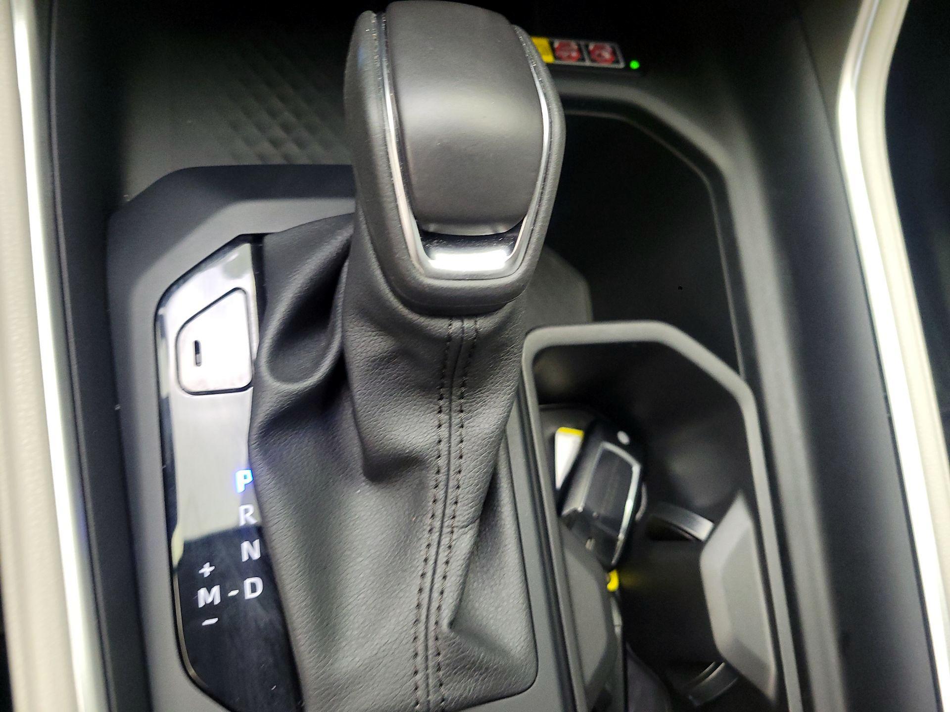 Thumbnail: 2024 Toyota Grand Highlander - 16