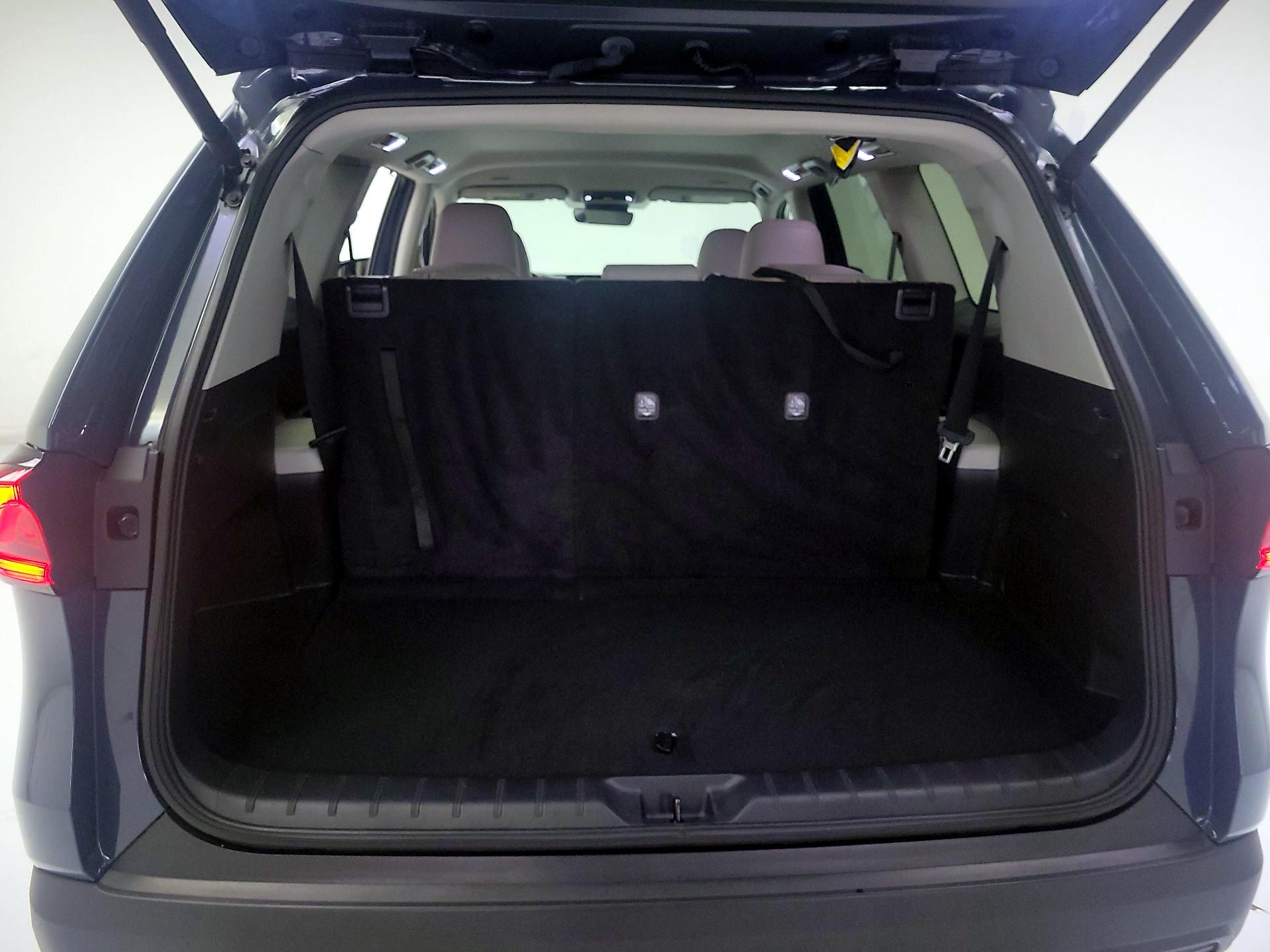 Thumbnail: 2024 Toyota Grand Highlander - 20