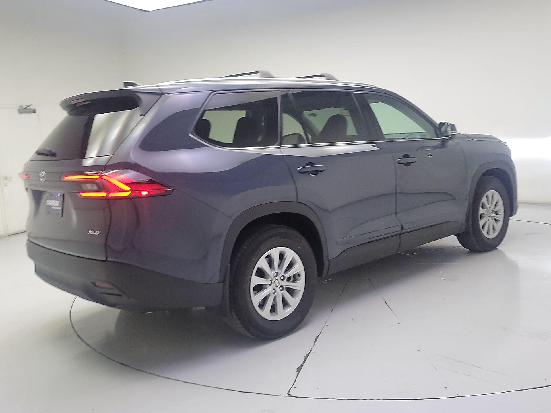 Thumbnail: 2024 Toyota Grand Highlander - 5