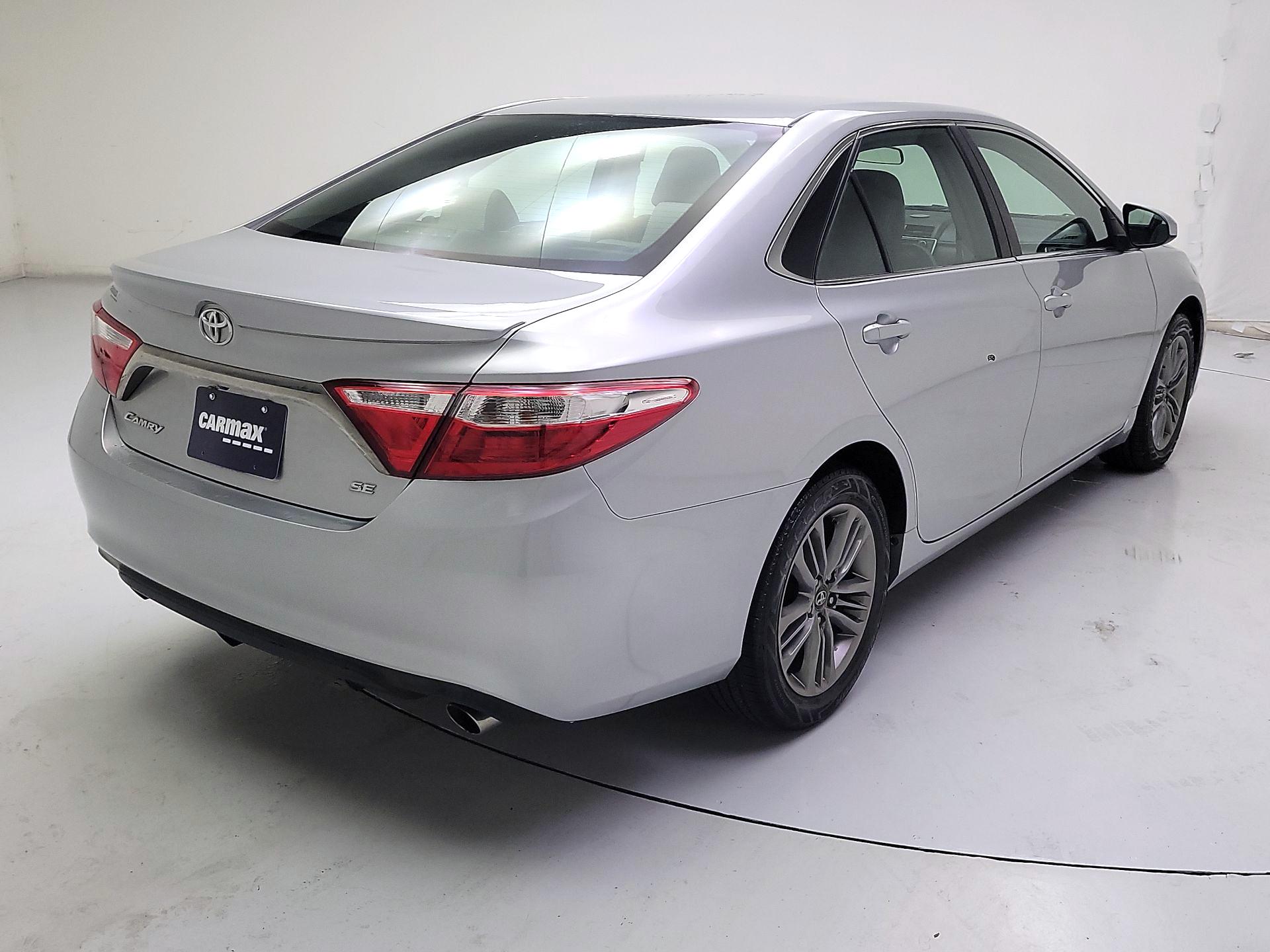 Thumbnail: 2017 Toyota Camry - 5