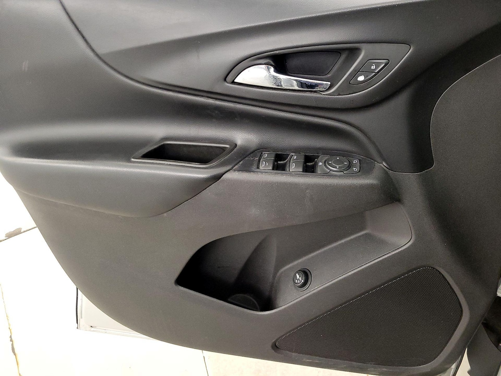 2019 Chevrolet Equinox LT - Photo 13