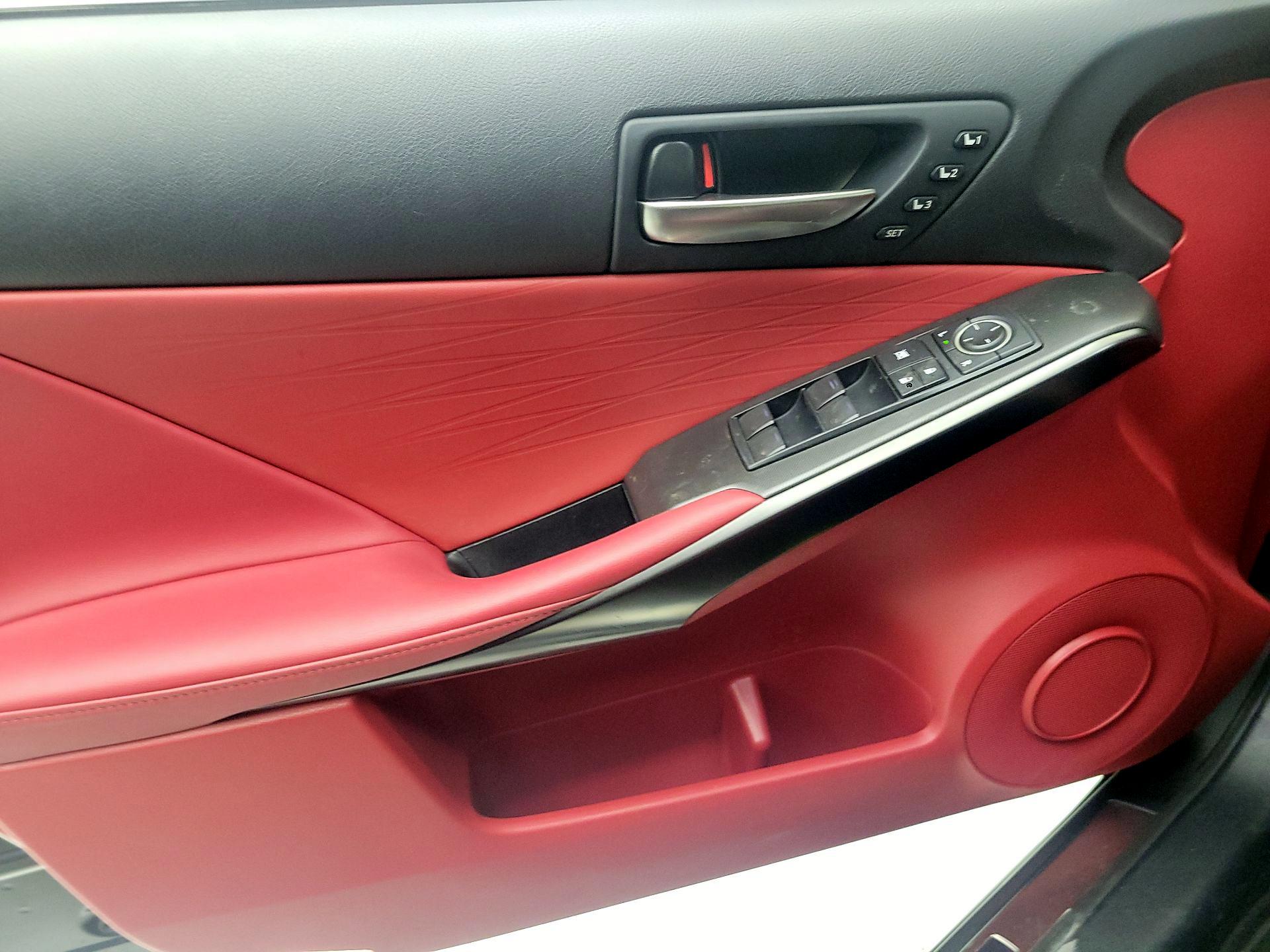 Thumbnail: 2023 Lexus IS - 10