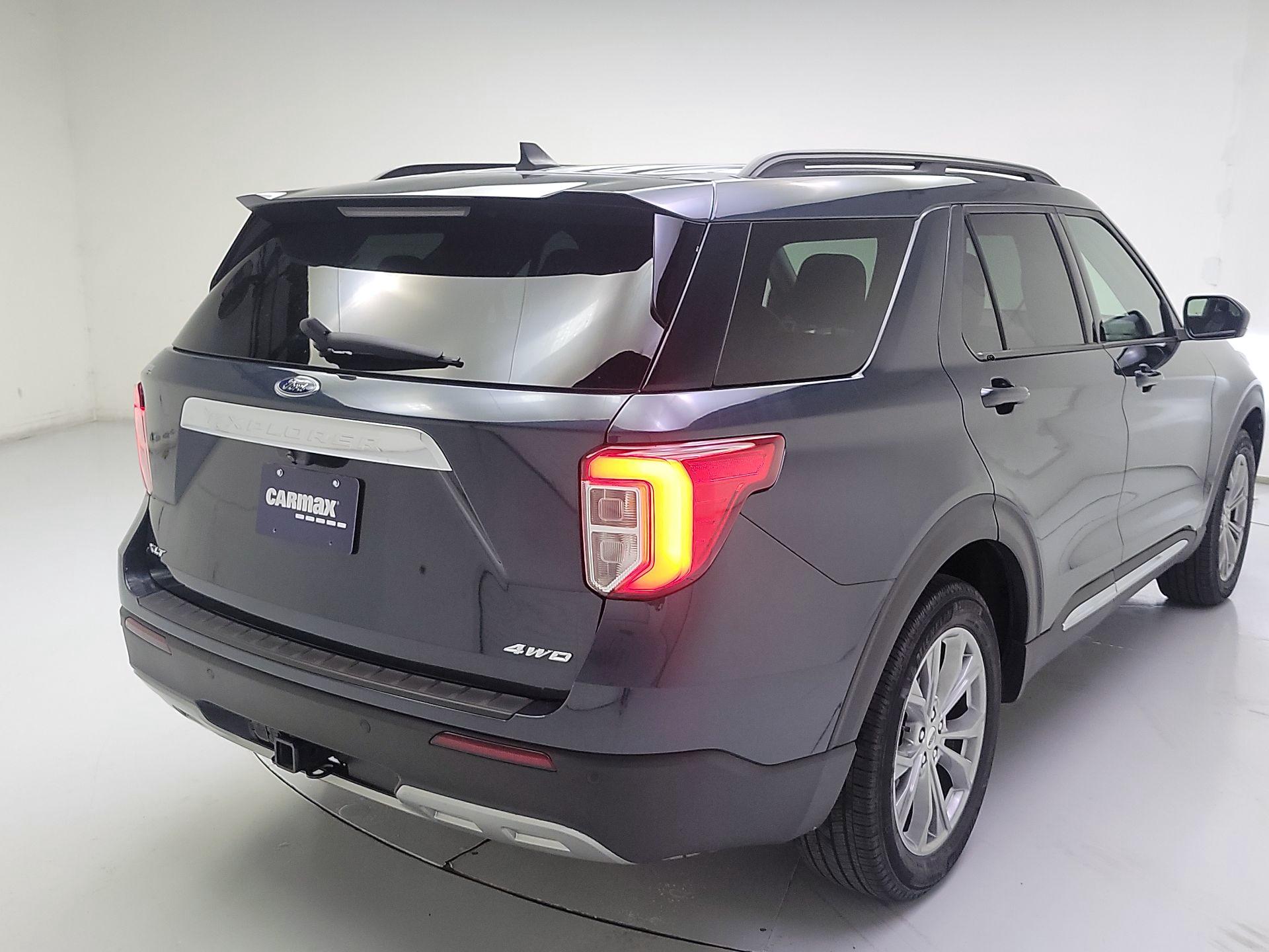 Thumbnail: 2022 Ford Explorer - 5
